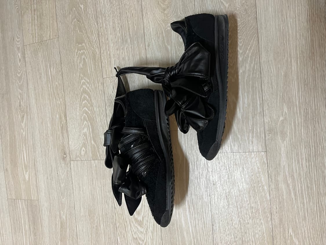 아디다스 캐롤라인 후 SL 72 OG 리본 스니커즈 상품이미지3