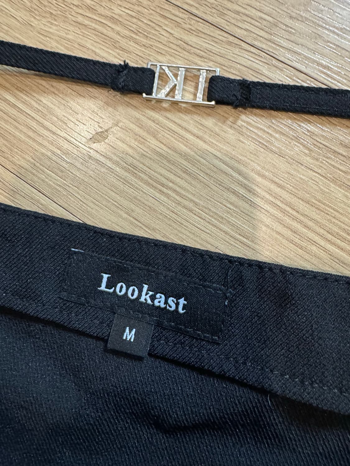 Lookast 룩캐스트 슬리브리스 블라우스 상품이미지4