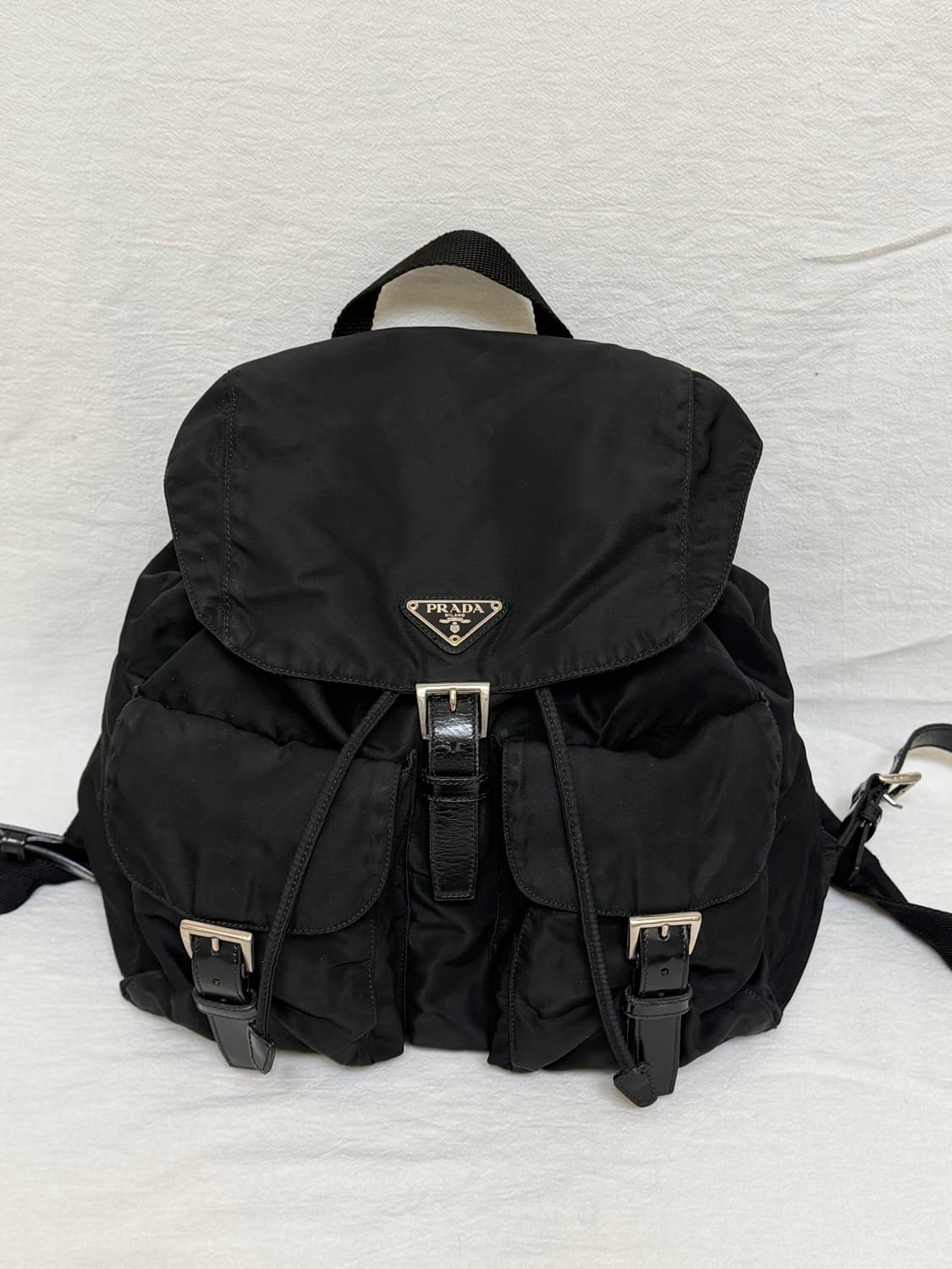 정품 프라다 포코노 나일론 미디움 백팩 블랙 상품이미지8