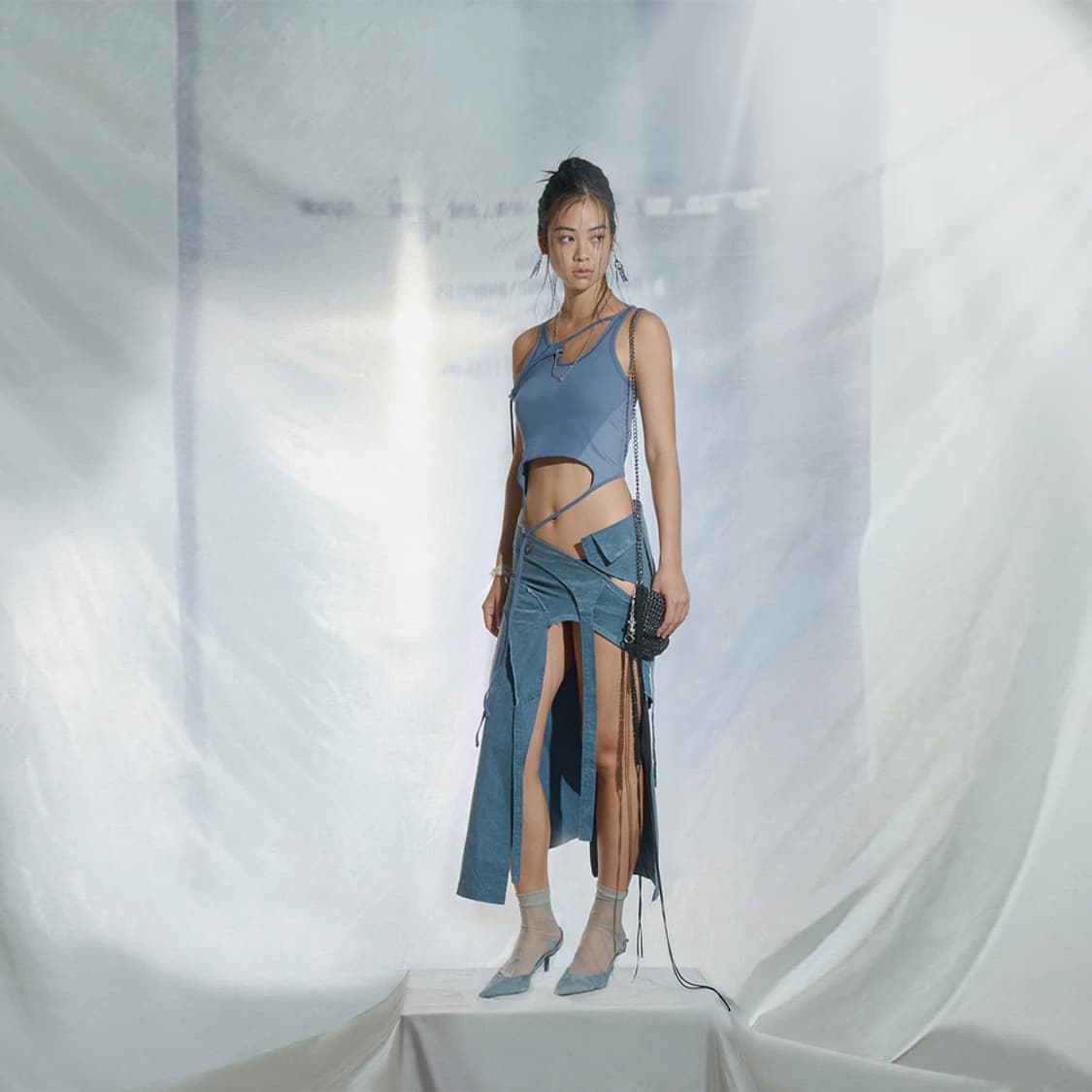 (AE Synctx) Trimmed Sleeveless Top 애쉬블루 상품이미지3