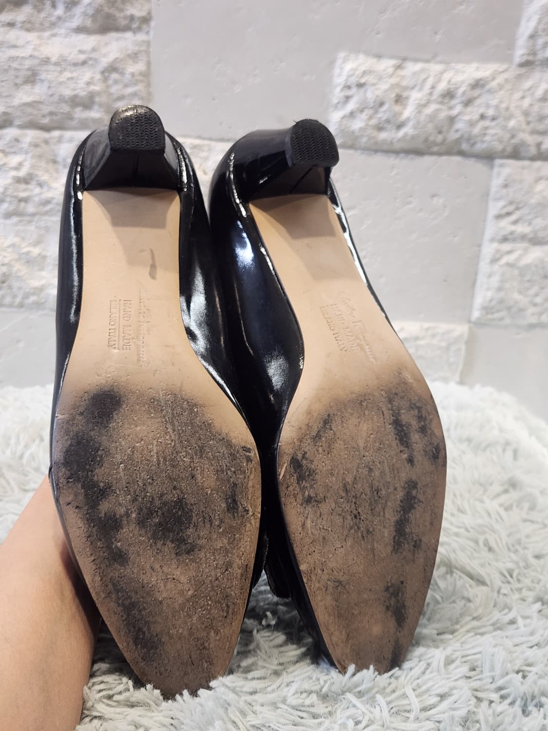 살바토레 페라가모 에나멜 펌프스 38 블랙 명품 빈티지 상품이미지3