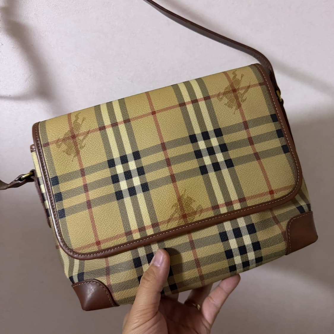 버버리 노바체크 클레식 사각 크로스백 상품이미지3