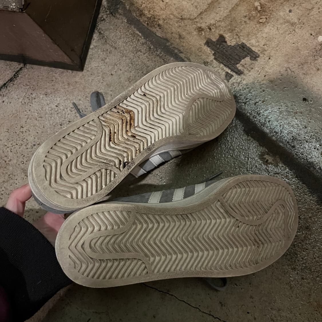 아디다스 스니커즈 240 상품이미지6