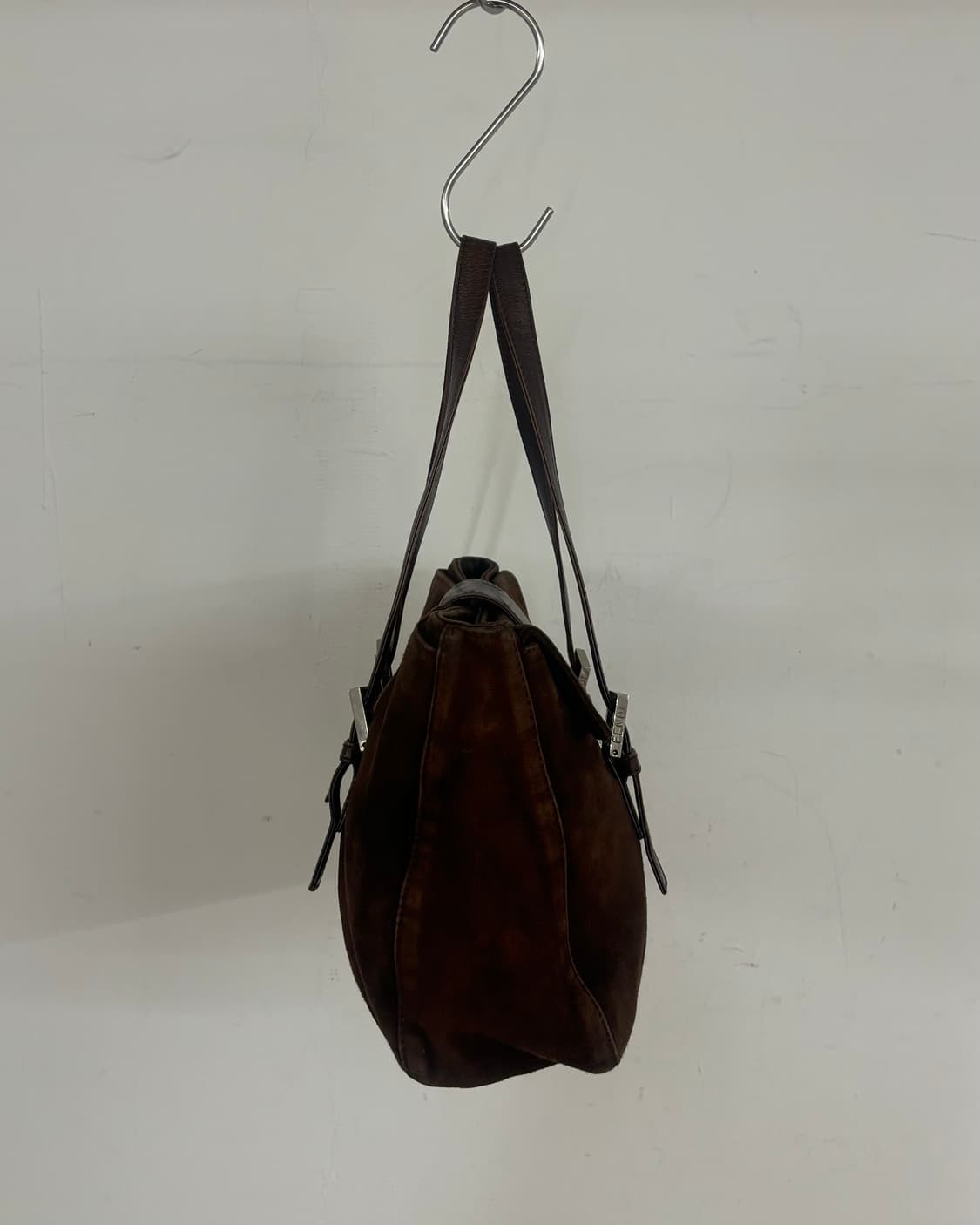 펜디 브라운 스웨이드 숄더백 상품이미지5