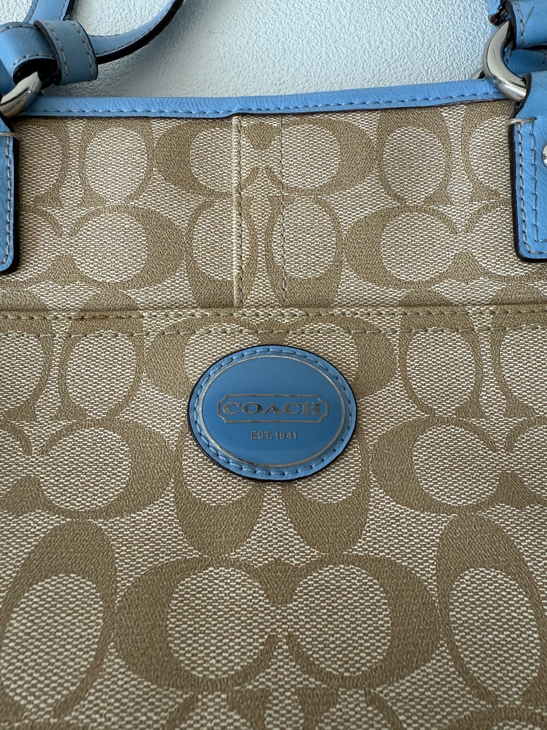 코치(COACH) 모노그램 토트백 상품이미지4