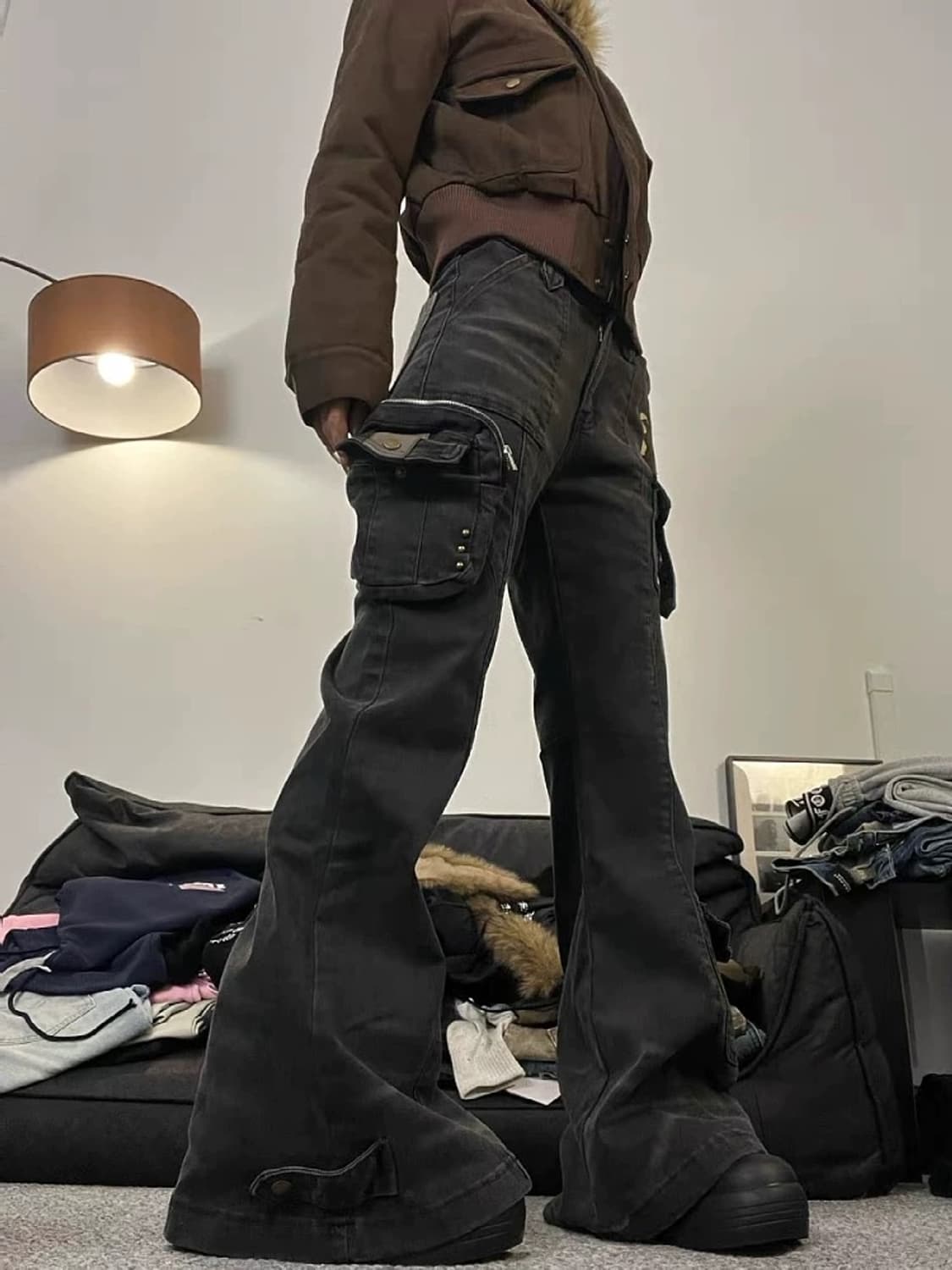 워싱 블랙 카고 부츠컷 팬츠 상품이미지4