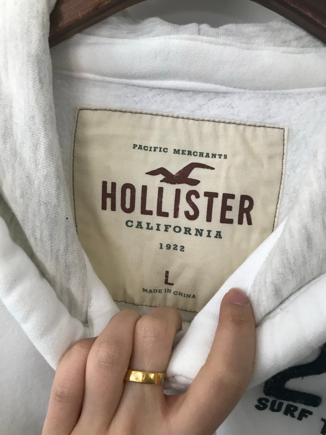 홀리스터 자수로고 화이트 버튼 후드티 상품이미지7