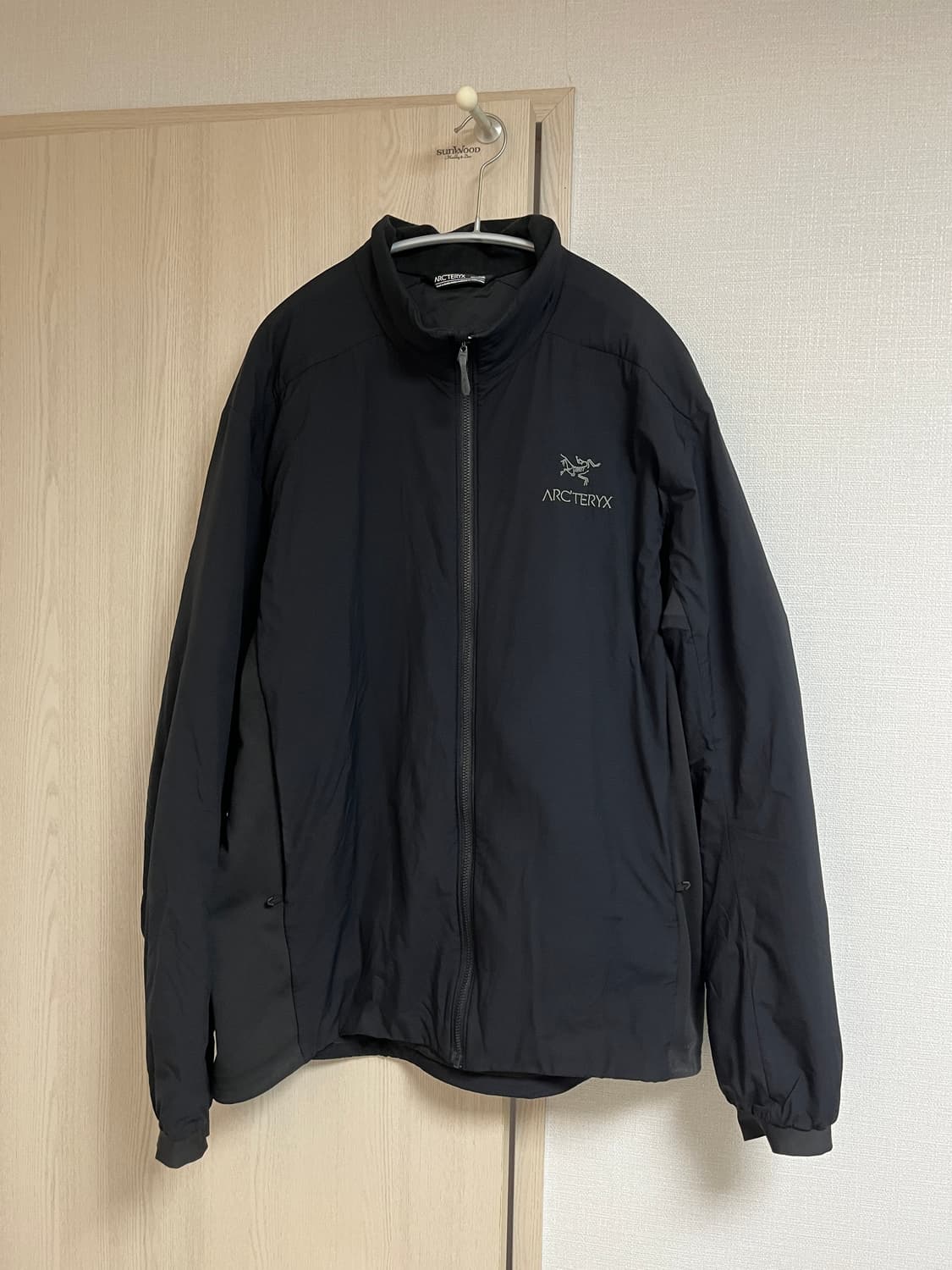 아크테릭스 바람막이 아톰lt 자켓 블랙 L 상품이미지1