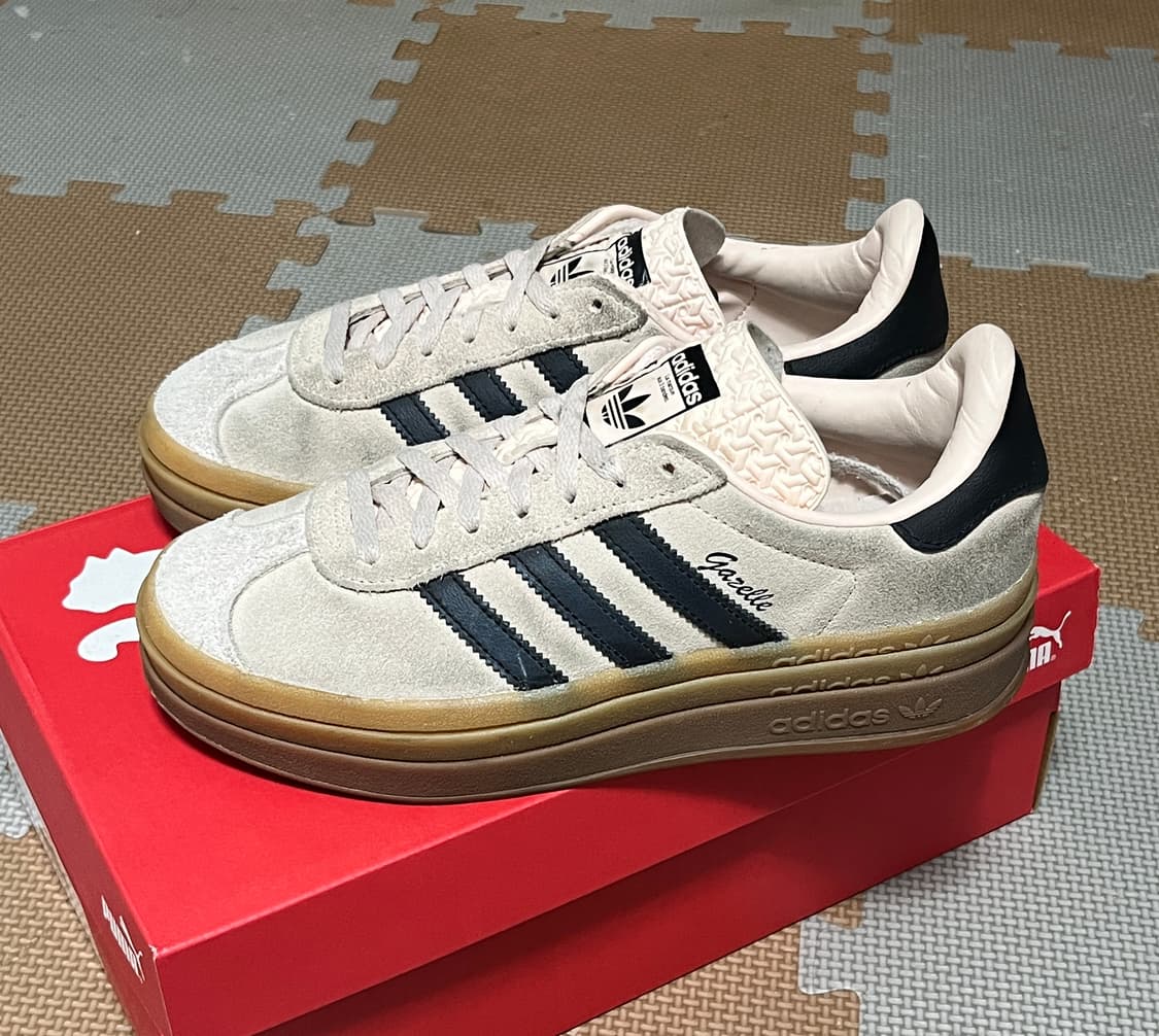 아디다스 가젤 볼드 신발 스니커즈 240 상품이미지1