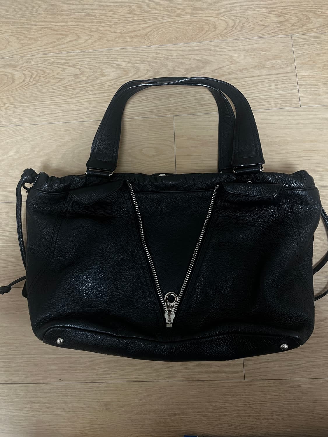 브레알 빈티지 천연 가죽 가방 블랙 상품이미지1