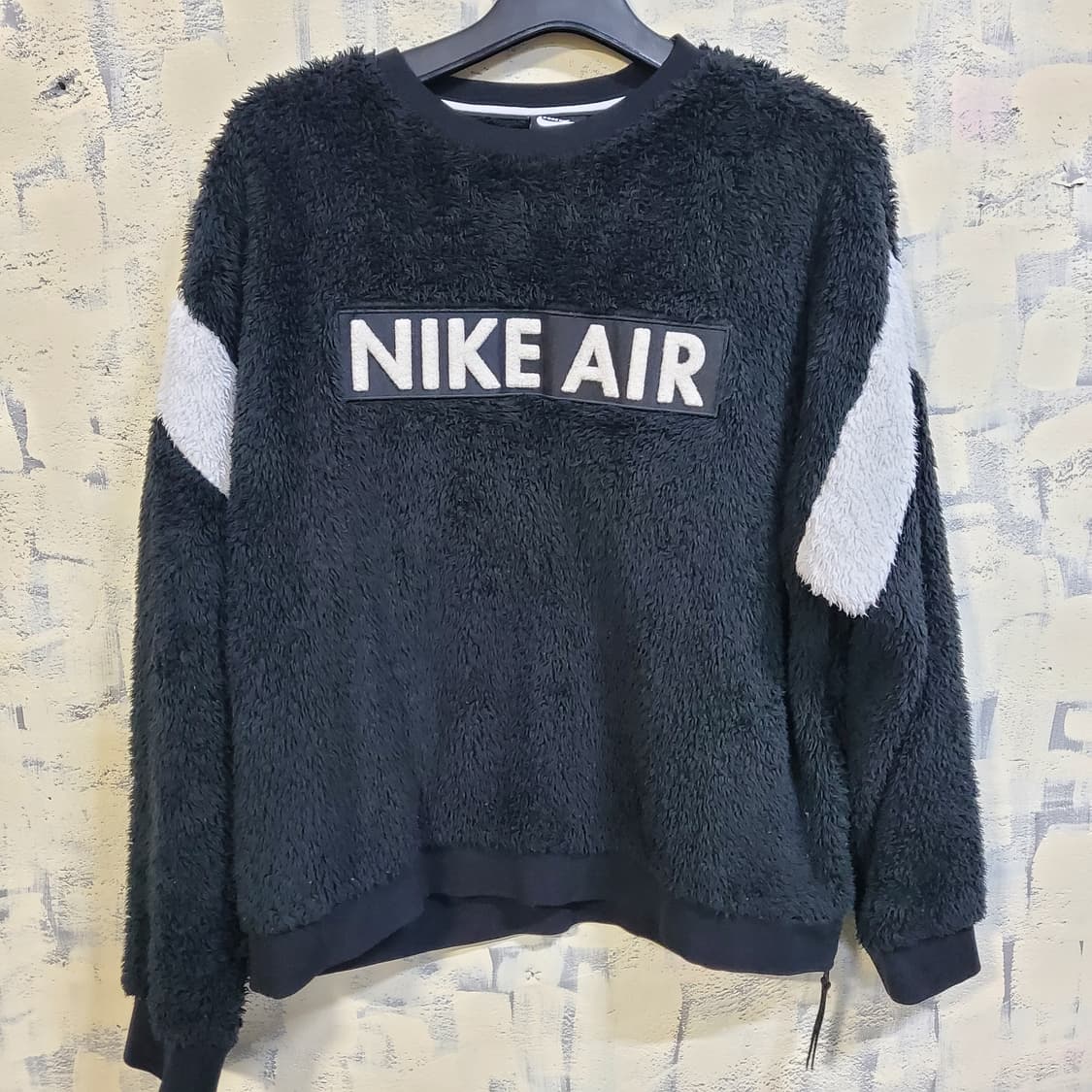 나이키 에어 후리스 셰르파 맨투맨  상품이미지1