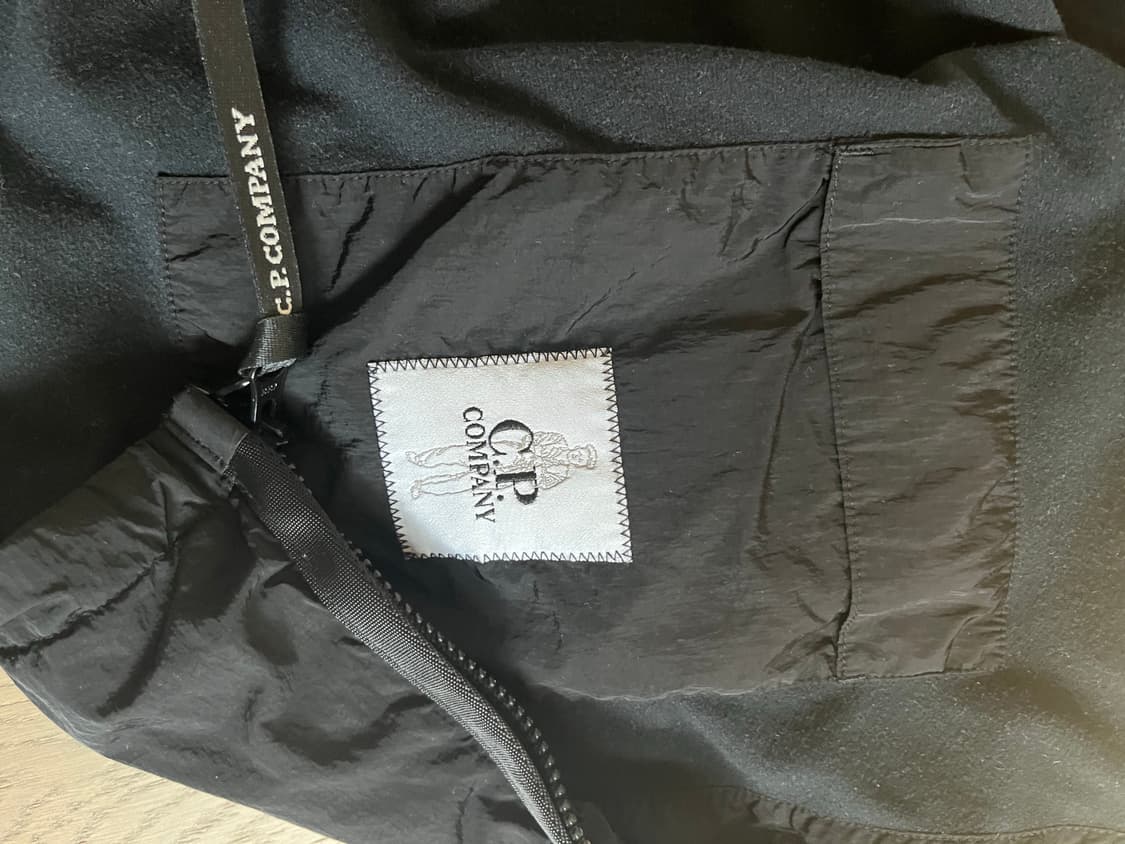 CP컴퍼니 22fw Chrome-R 후드 자켓(블랙, L) 상품이미지6