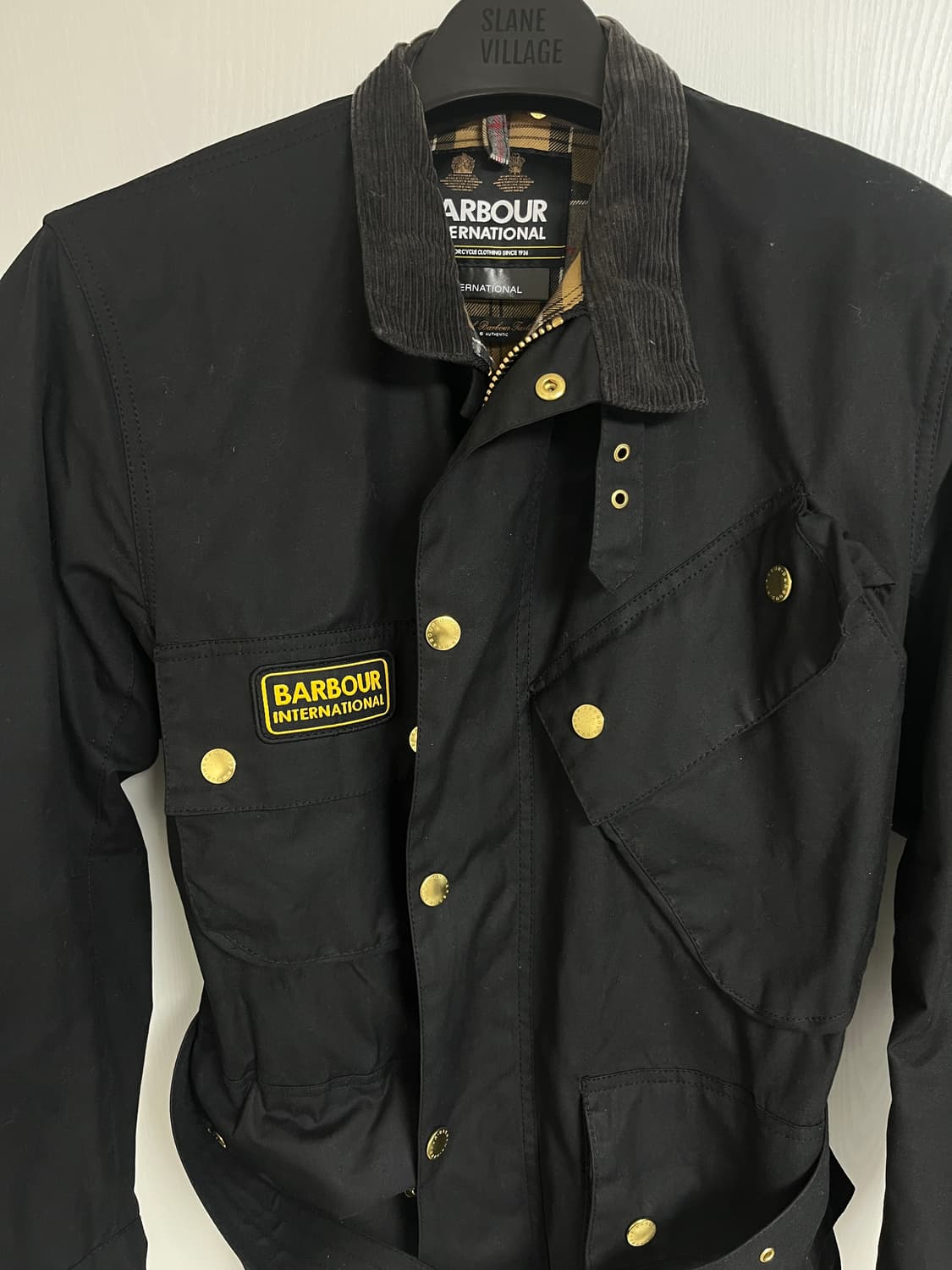 바버 인터네셔널 A7 상품이미지1