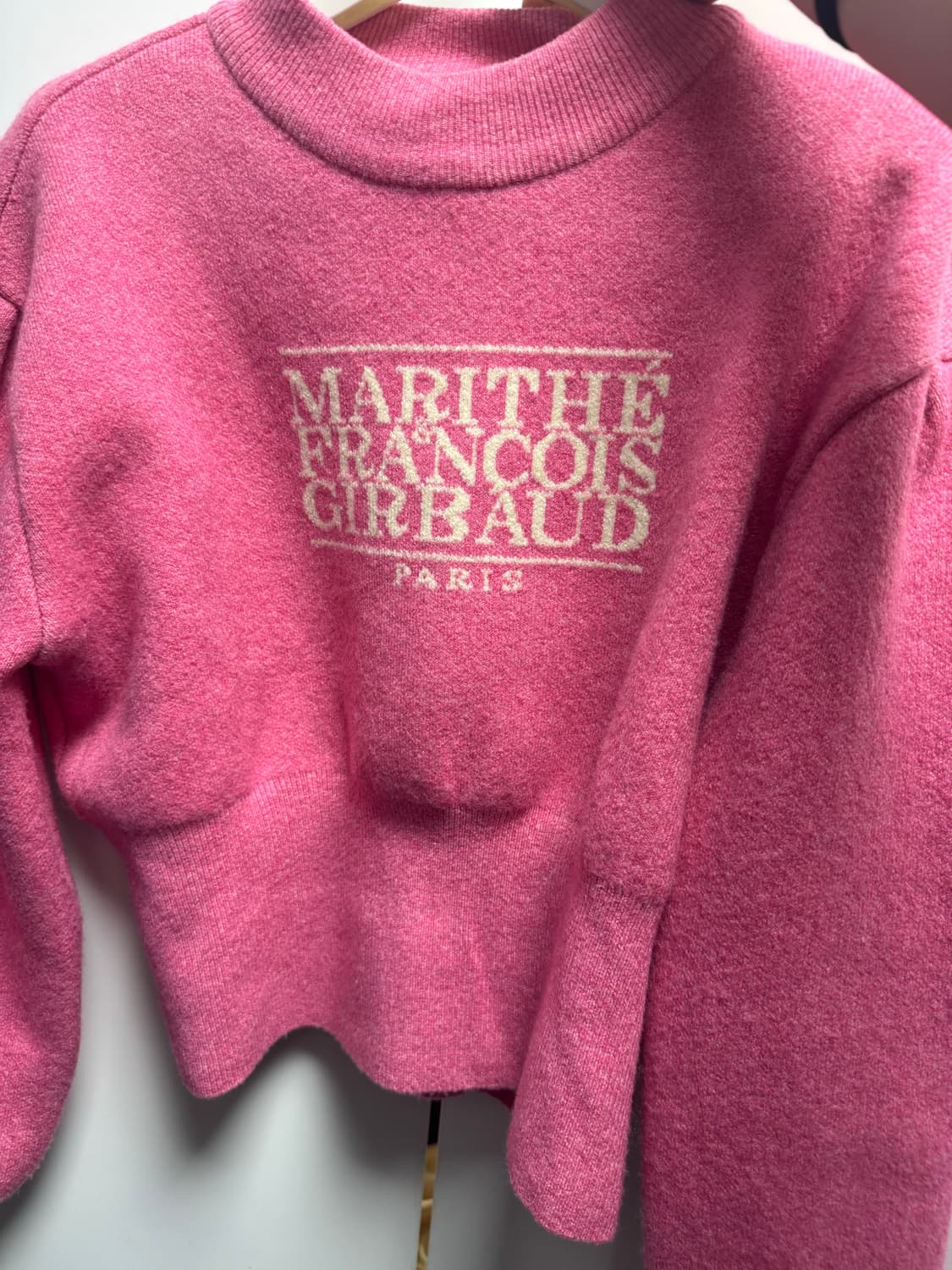 마리떼 프랑소와 저버 클래식 로고 크롭 니트 핑크 상품이미지2