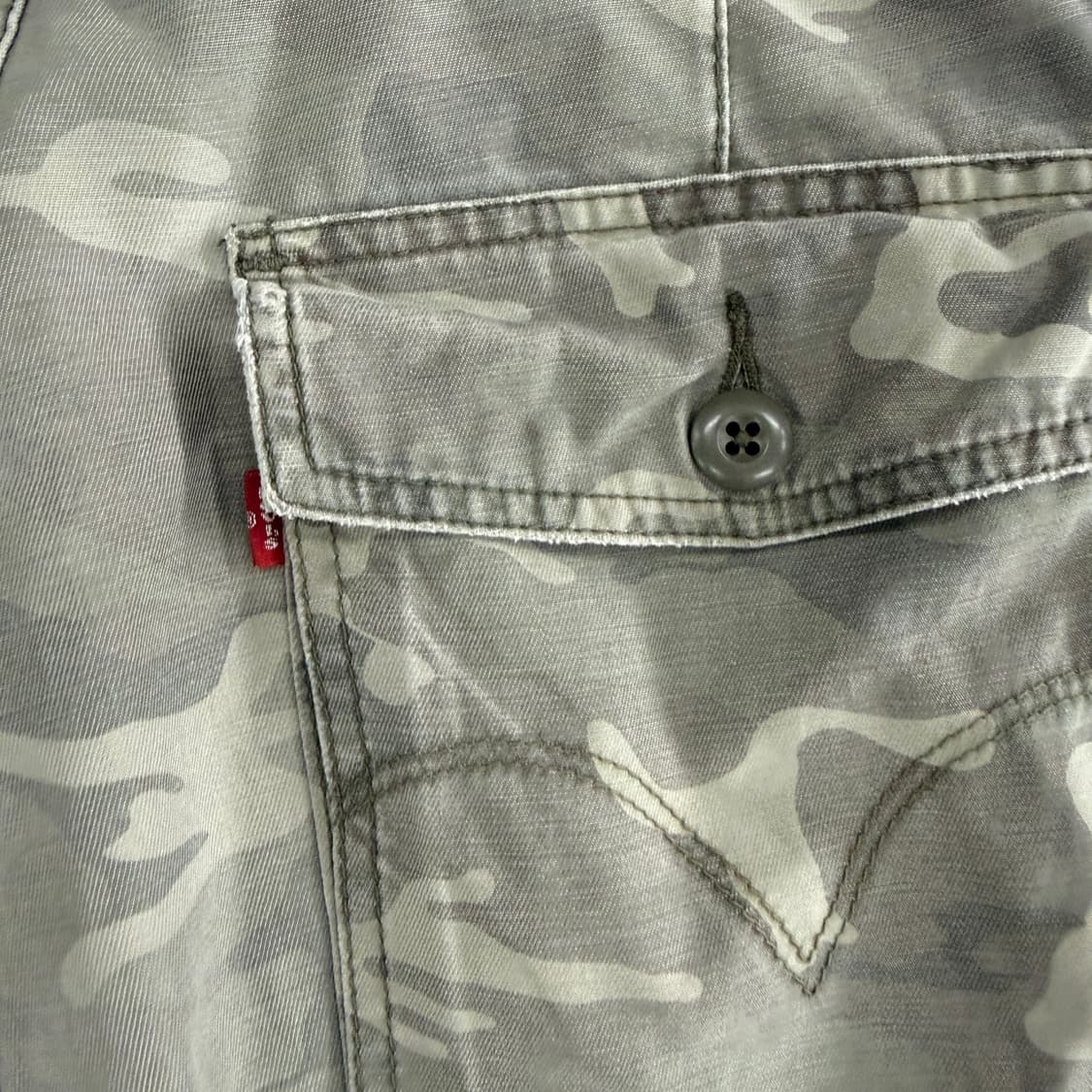 (32)00s 리바이스 Levis 카모 카고 반바지 상품이미지5