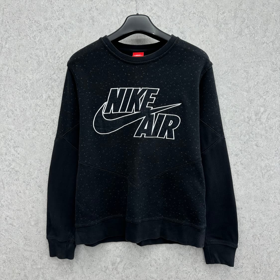 105 나이키 남자 빅로고 맨투맨 상품이미지1