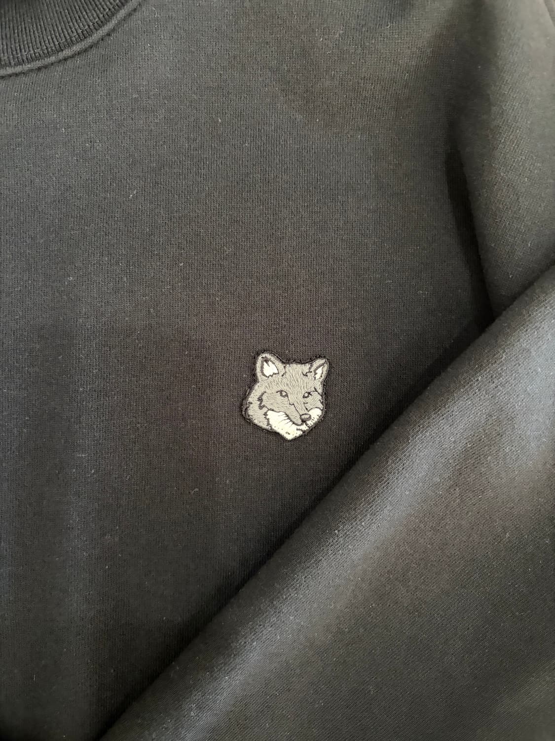 메종키츠네 폭스헤드 맨투맨 블랙 상품이미지3