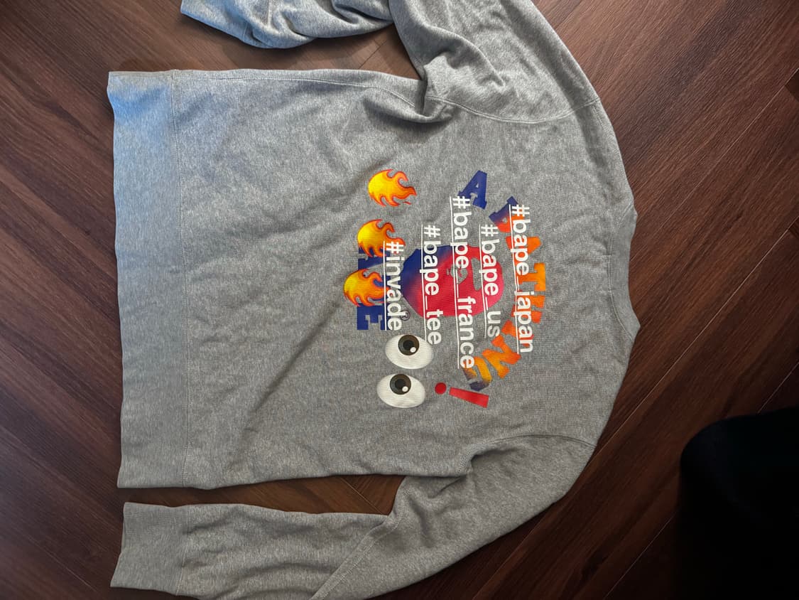 베이프 해시태그 맨투맨 상품이미지3