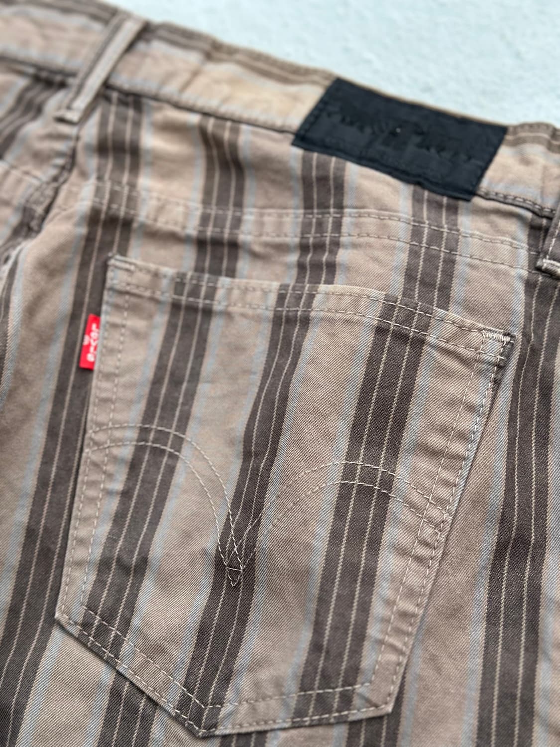 JPN Levi's PREMIUM RED TAB 스트라이프 팬츠 상품이미지4