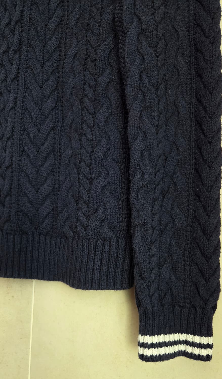 폴로 랄프로렌 보이즈 케이블 니트 L(14-16)
택포 상품이미지3