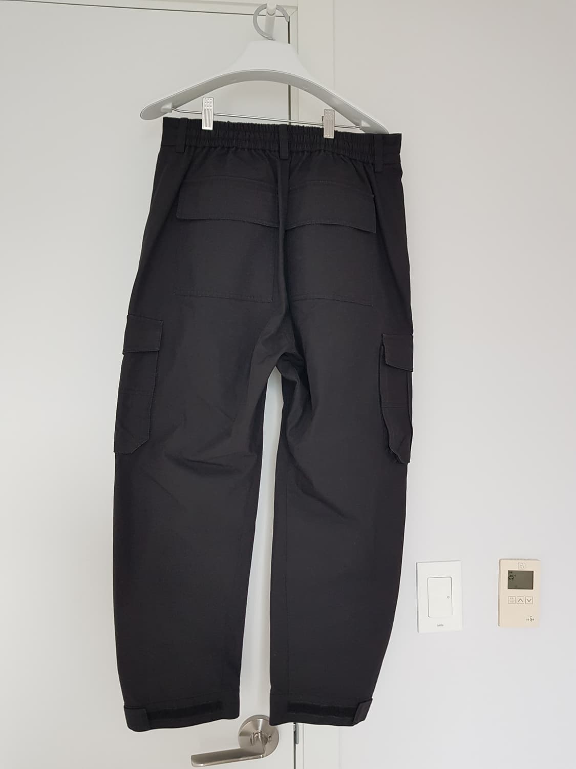 [78] 헤지스 피즈 카고 배기 팬츠 바지 블랙 상품이미지2