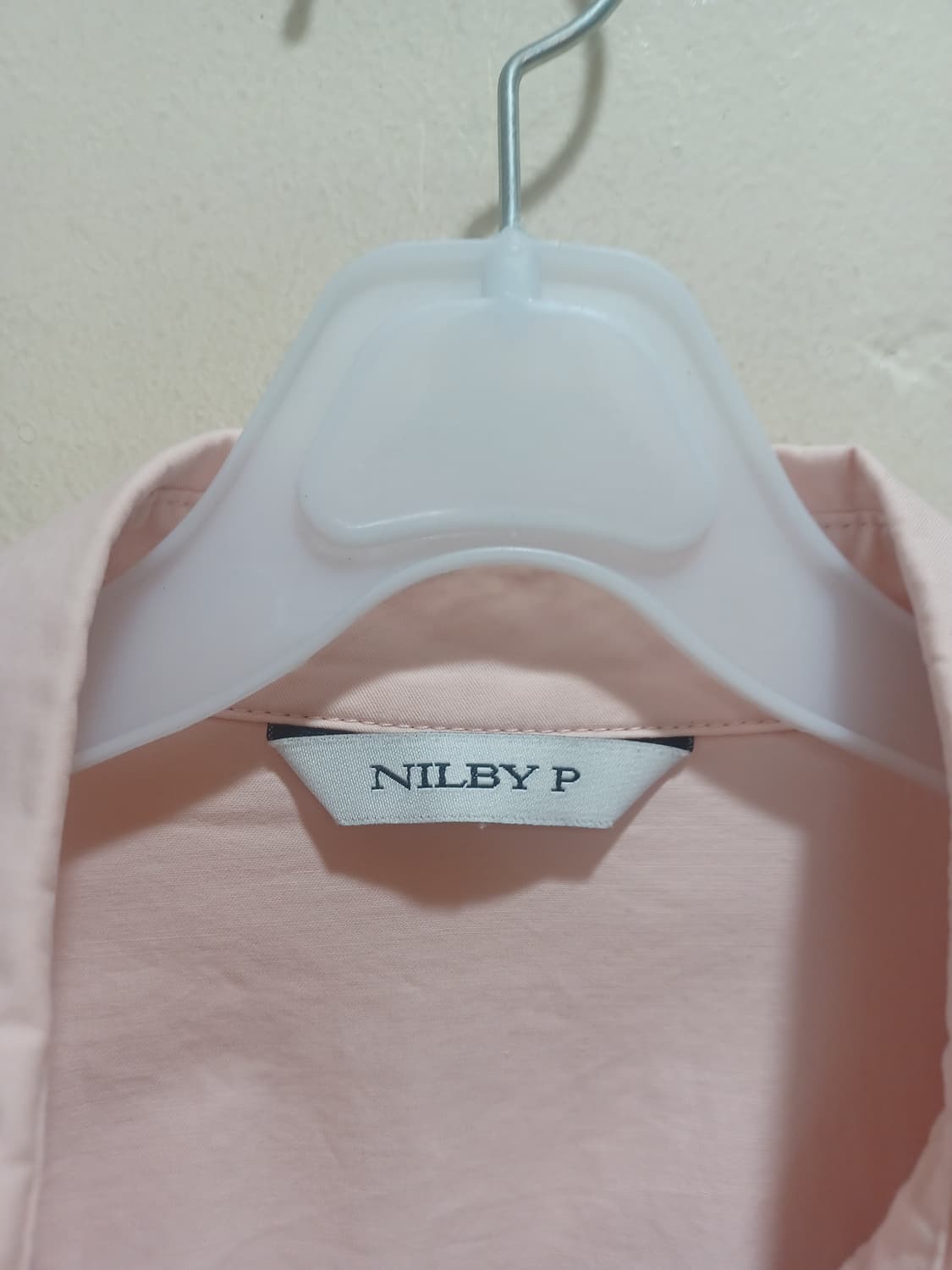 NILBY P 닐바이피 연핑크색 셔츠  상품이미지3