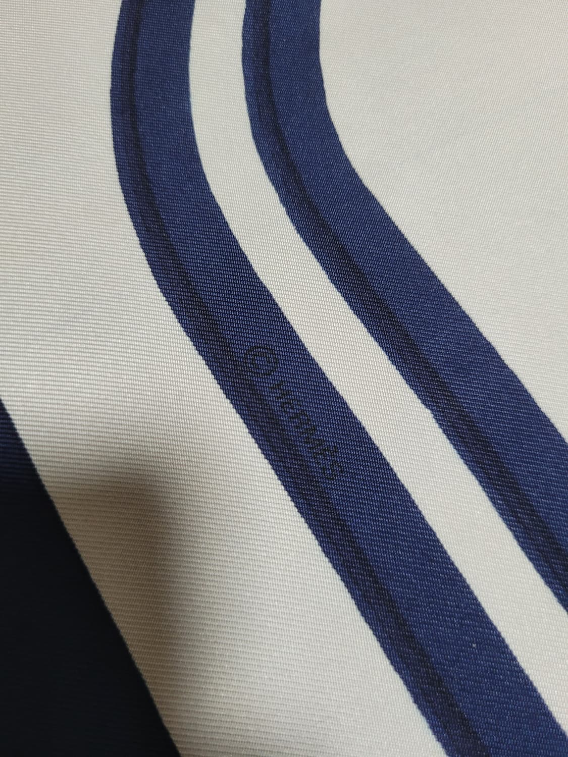 정품 에르메스 까레 실크 스카프 상품이미지6