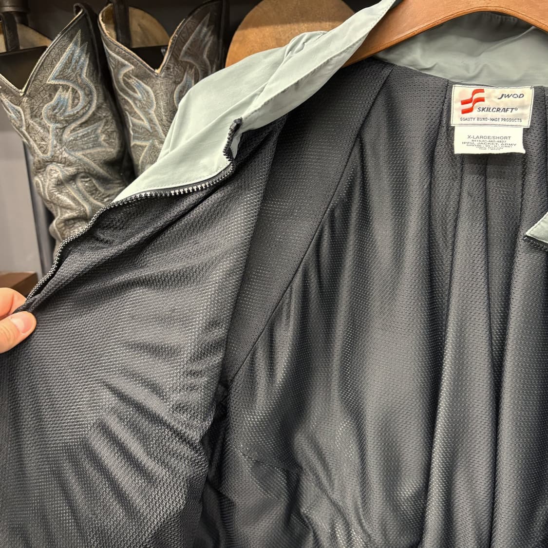 오리지널 밀리터리 U.S ARMY IPFU 트레이닝 윈드브레이커 N608 상품이미지7