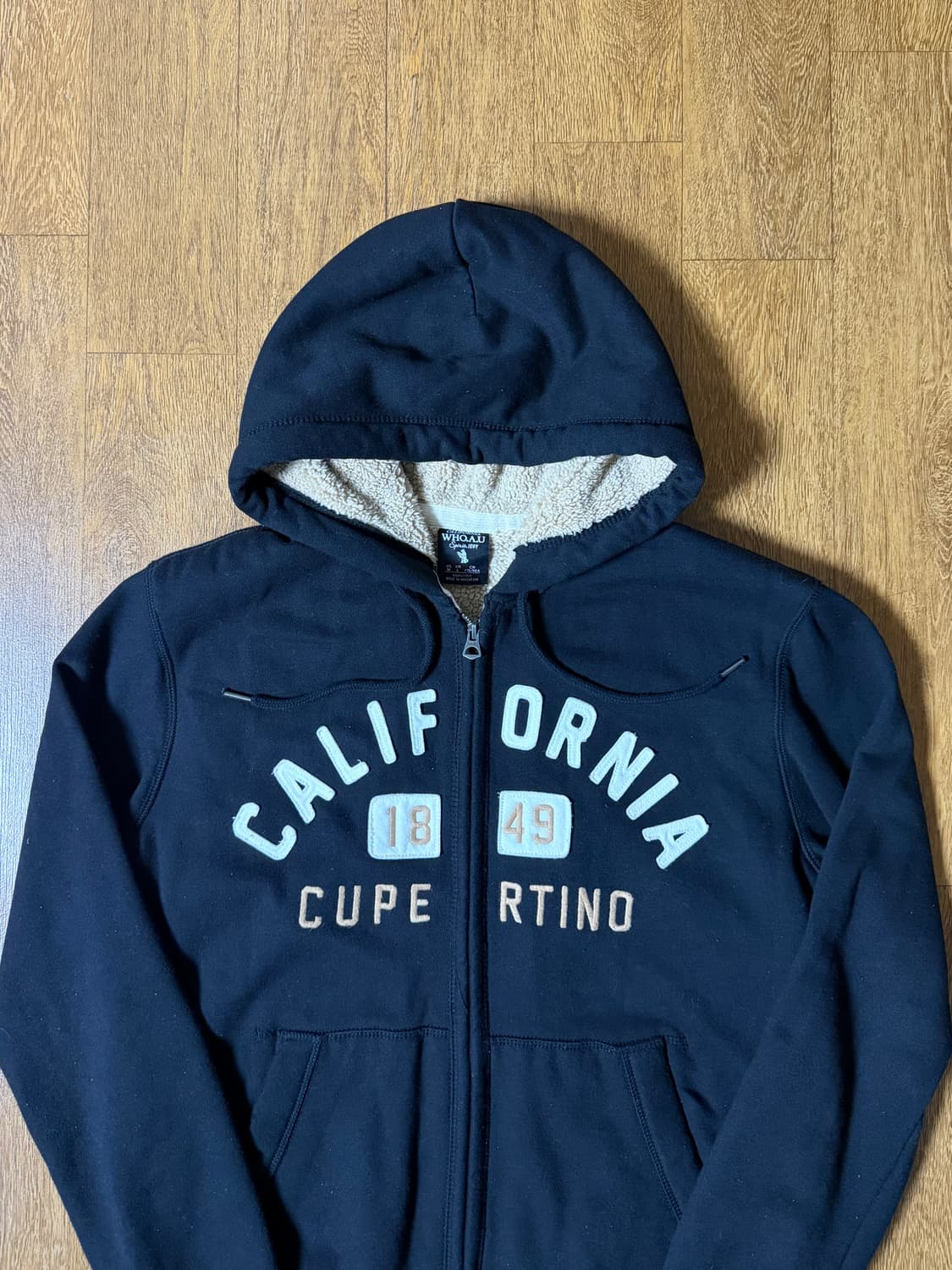 (급처!)후아유 양털 후드집업 블랙 L 상품이미지1