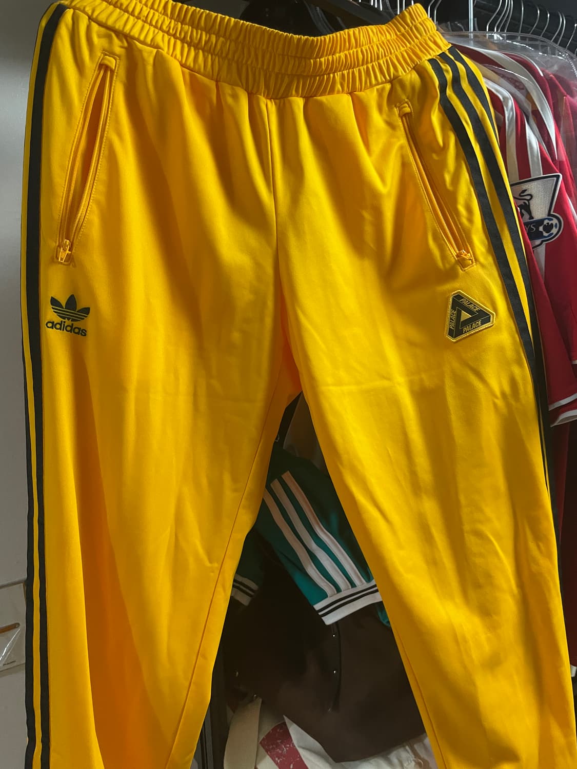 팔라스 아디다스 파이어버드 팬츠 옐로 상품이미지1
