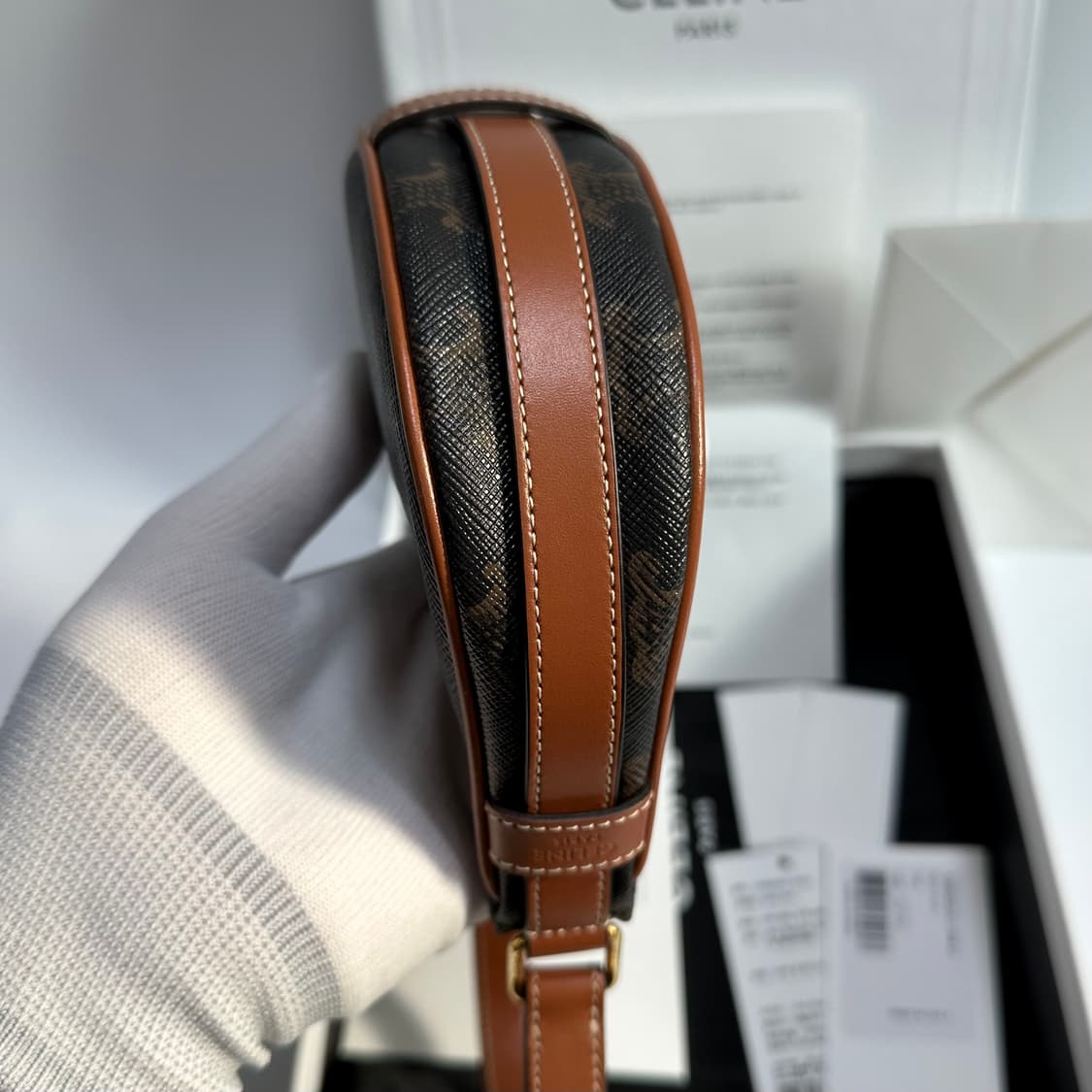 [새상품급/풀구성] 셀린느 트리옹프 캔버스 미니 아바백 탄 상품이미지4