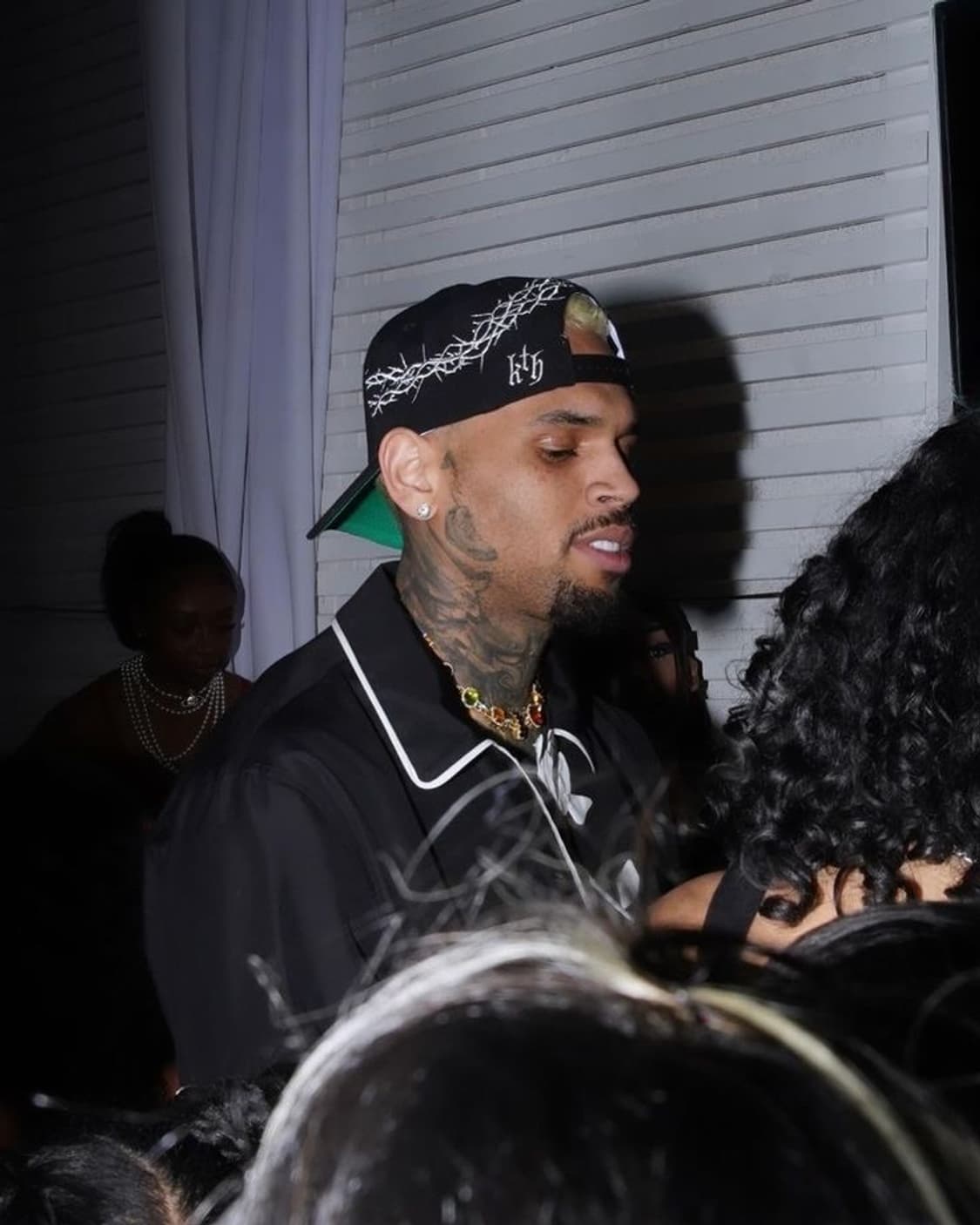 크리스브라운 KTH-LA 킬더하이프 업사이드다운 가시왕관 스냅백 모자 상품이미지8