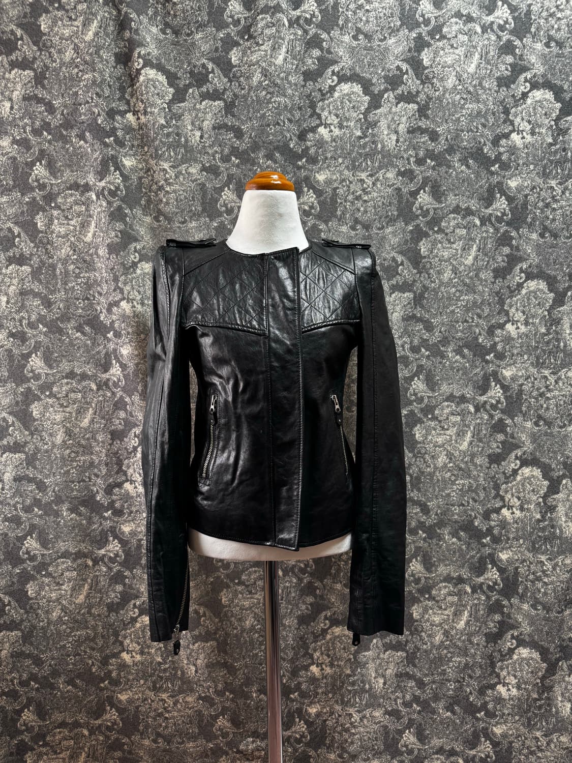 크롭 램스킨 가죽 자켓 상품이미지1