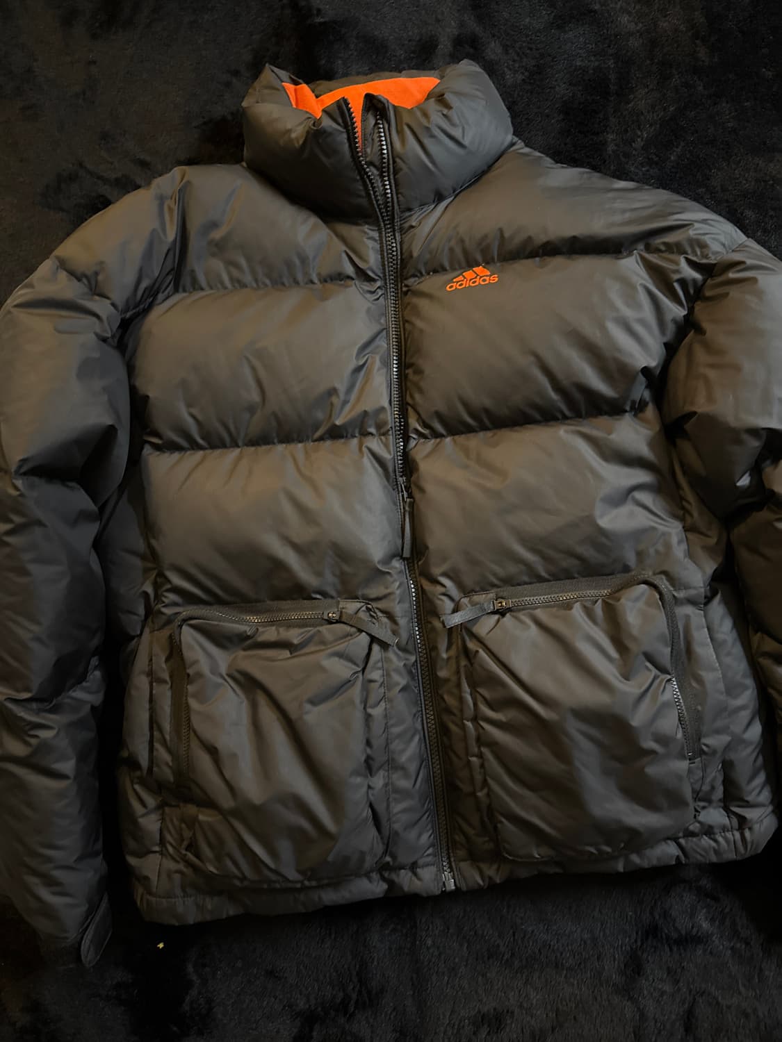 아디다스 숏패딩 수퍼 퍼피 자켓 블랙 판매합니다 상품이미지1