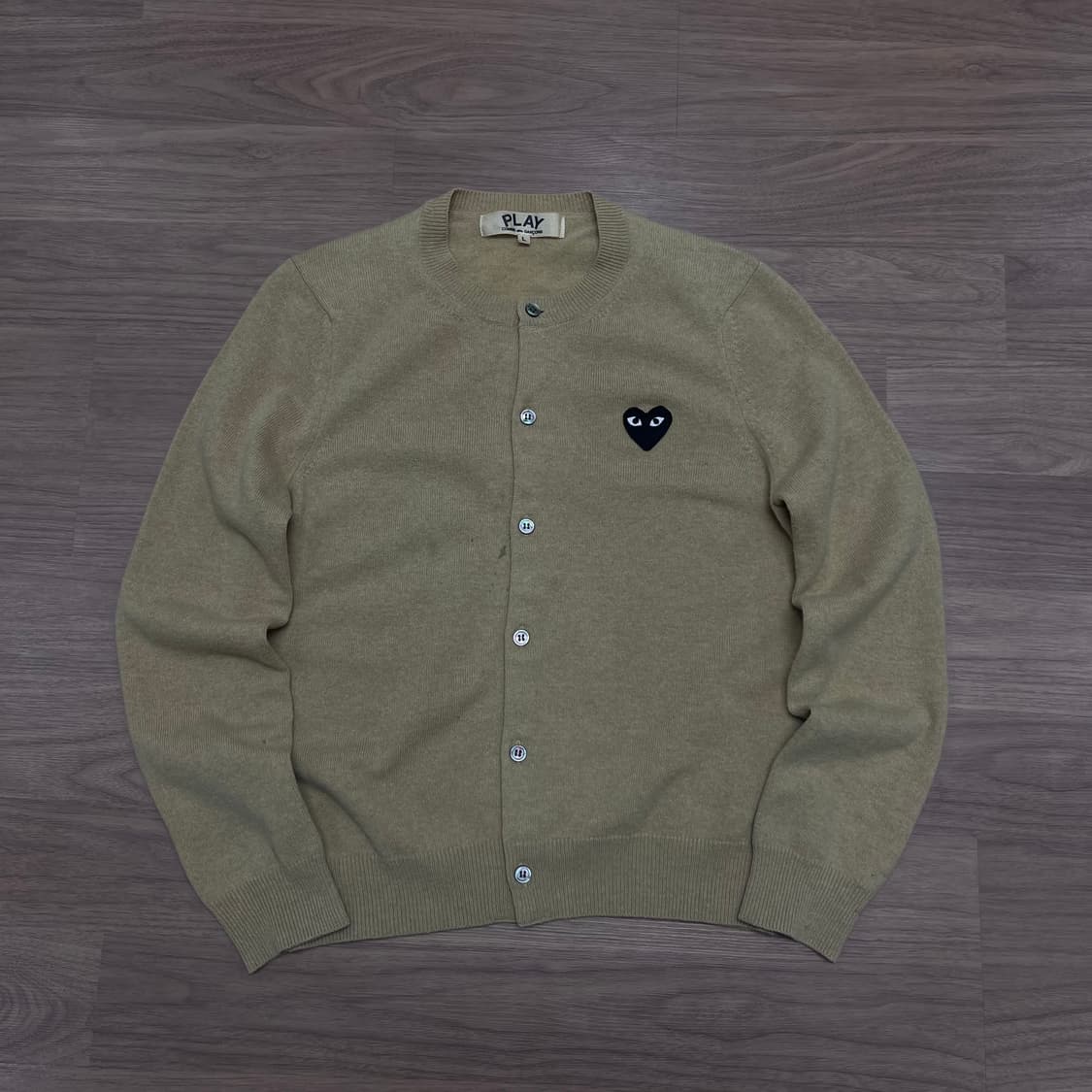 W 95 꼼데가르송 베이지 하트와펜 울 가디건 상품이미지1