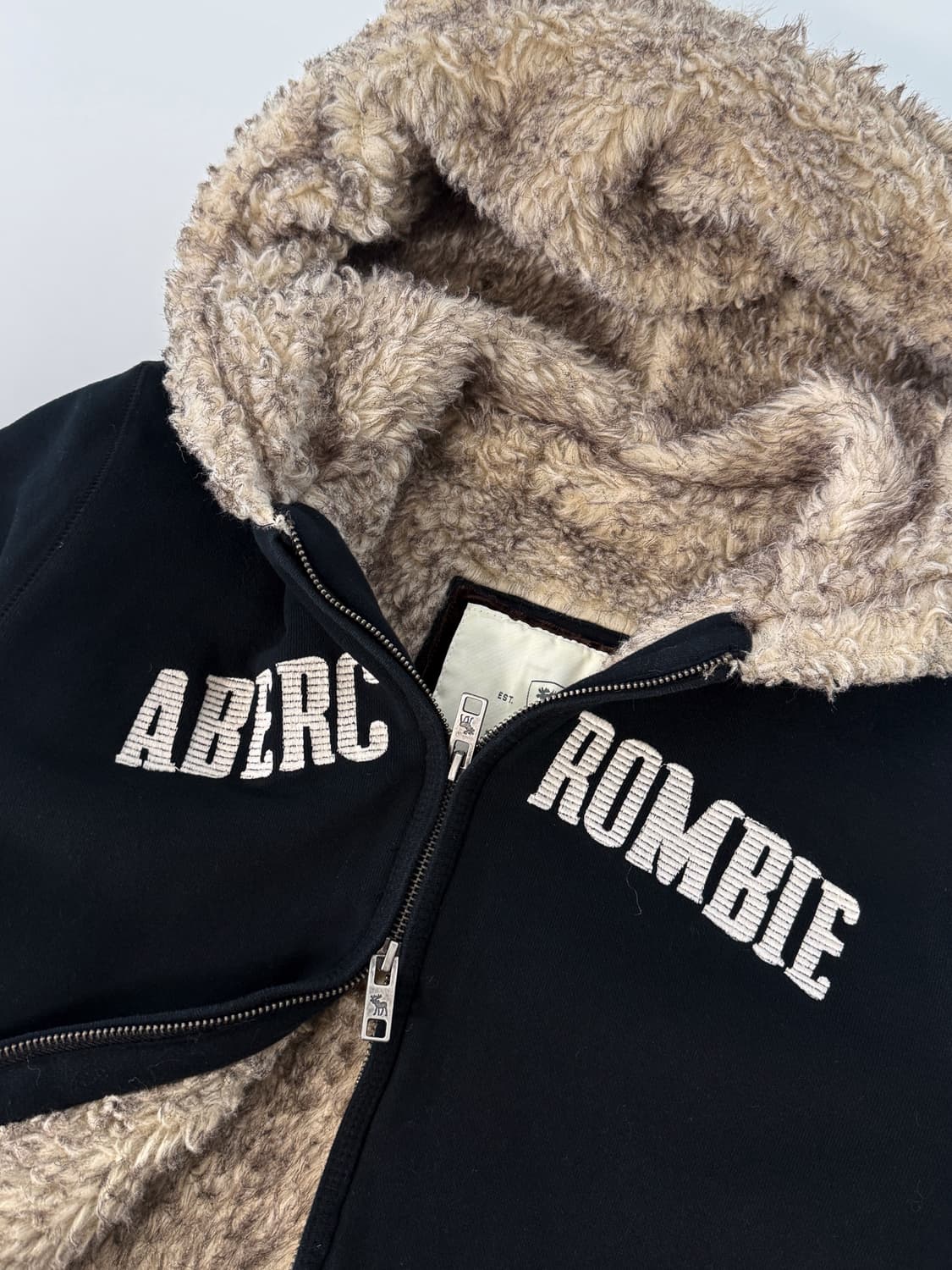 아베크롬비 00‘s 울프죠 딥네이비 투웨이 스웻 후드집업 상품이미지2