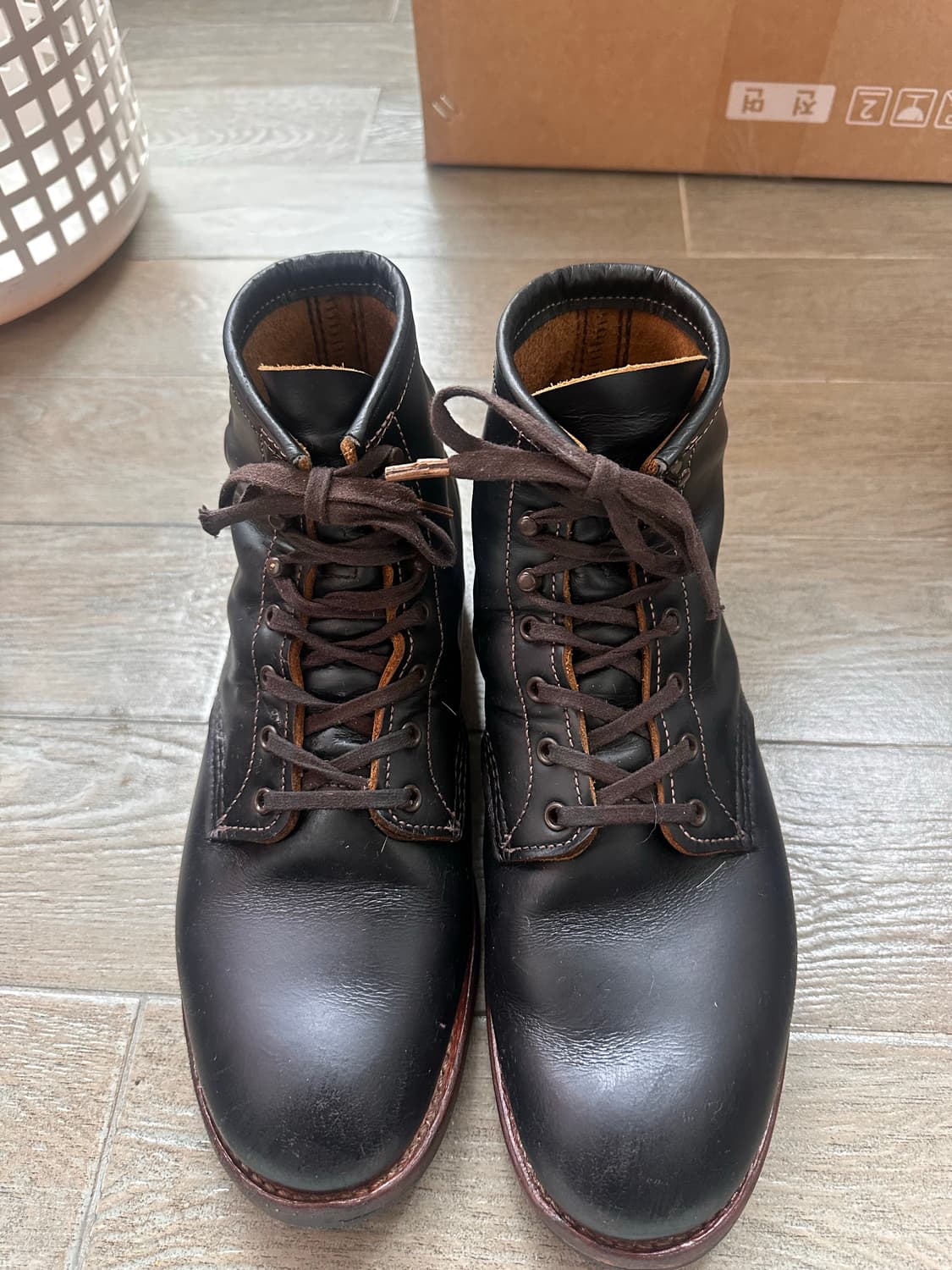 레드윙 9060 280 상품이미지1