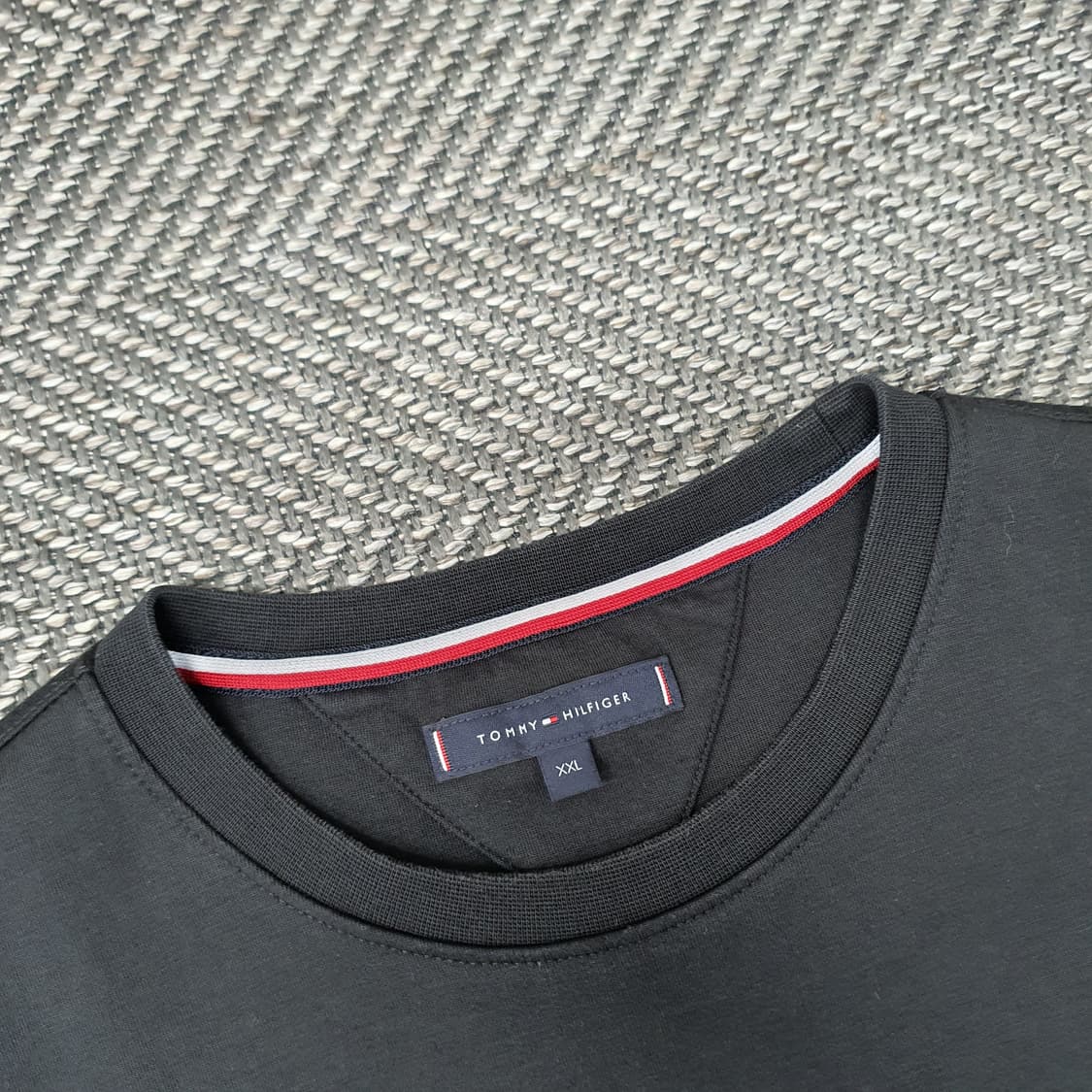 타미힐피거 간절기 맨투맨 남자110 상품이미지2