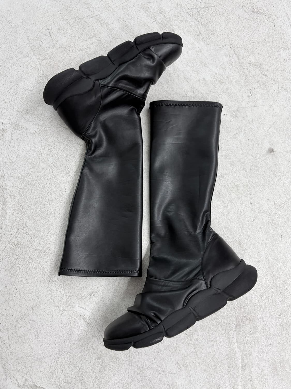 글램 드레이프 레더 부츠 상품이미지4