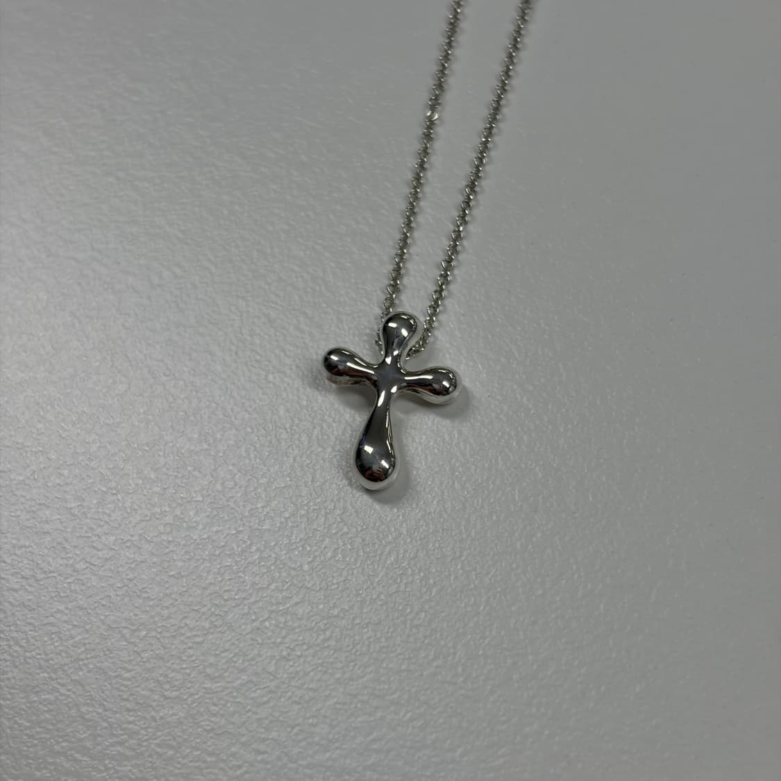 티파니앤코 엘사퍼레티 크로스 목걸이 상품이미지4