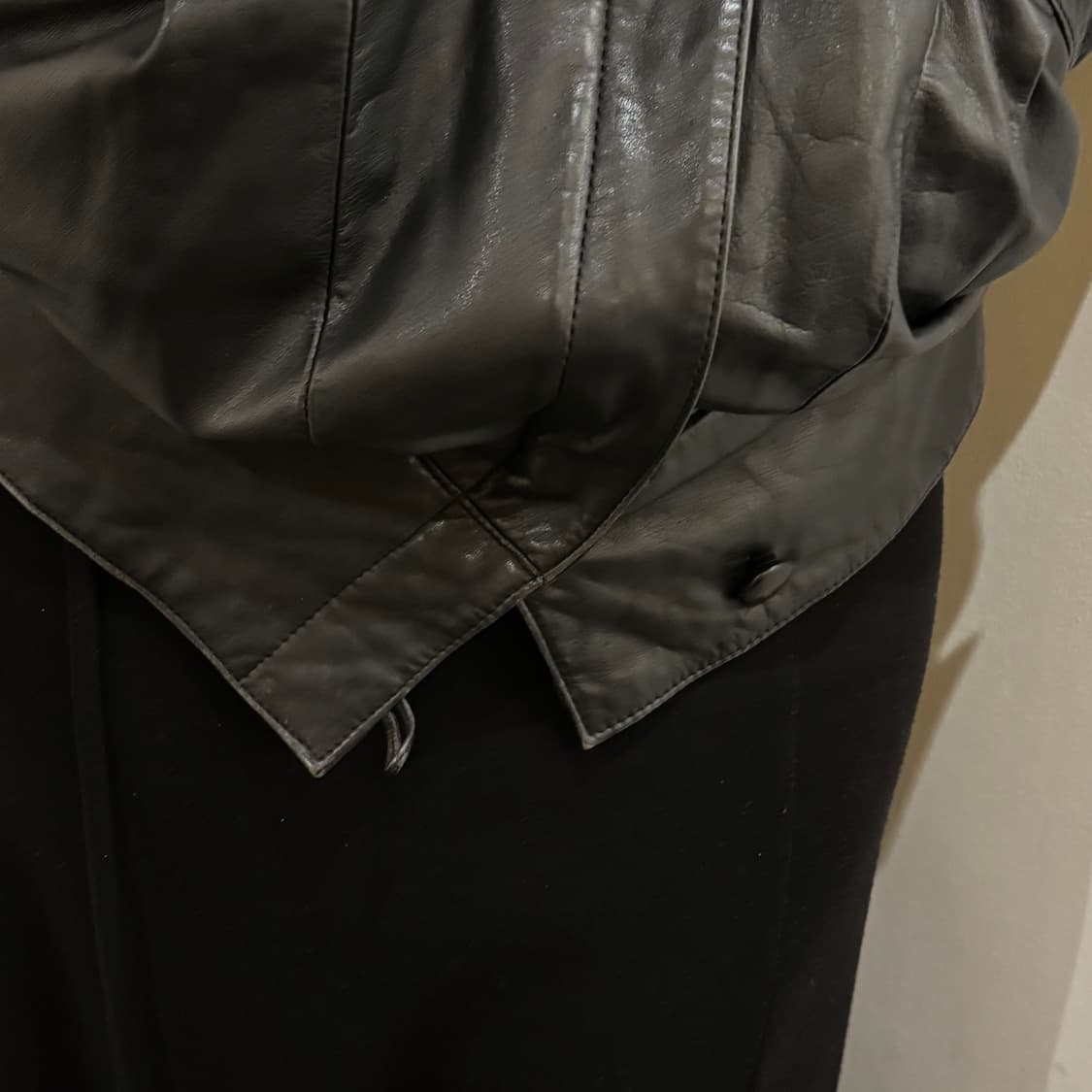 vtg cowhide shirring jacket 상품이미지5