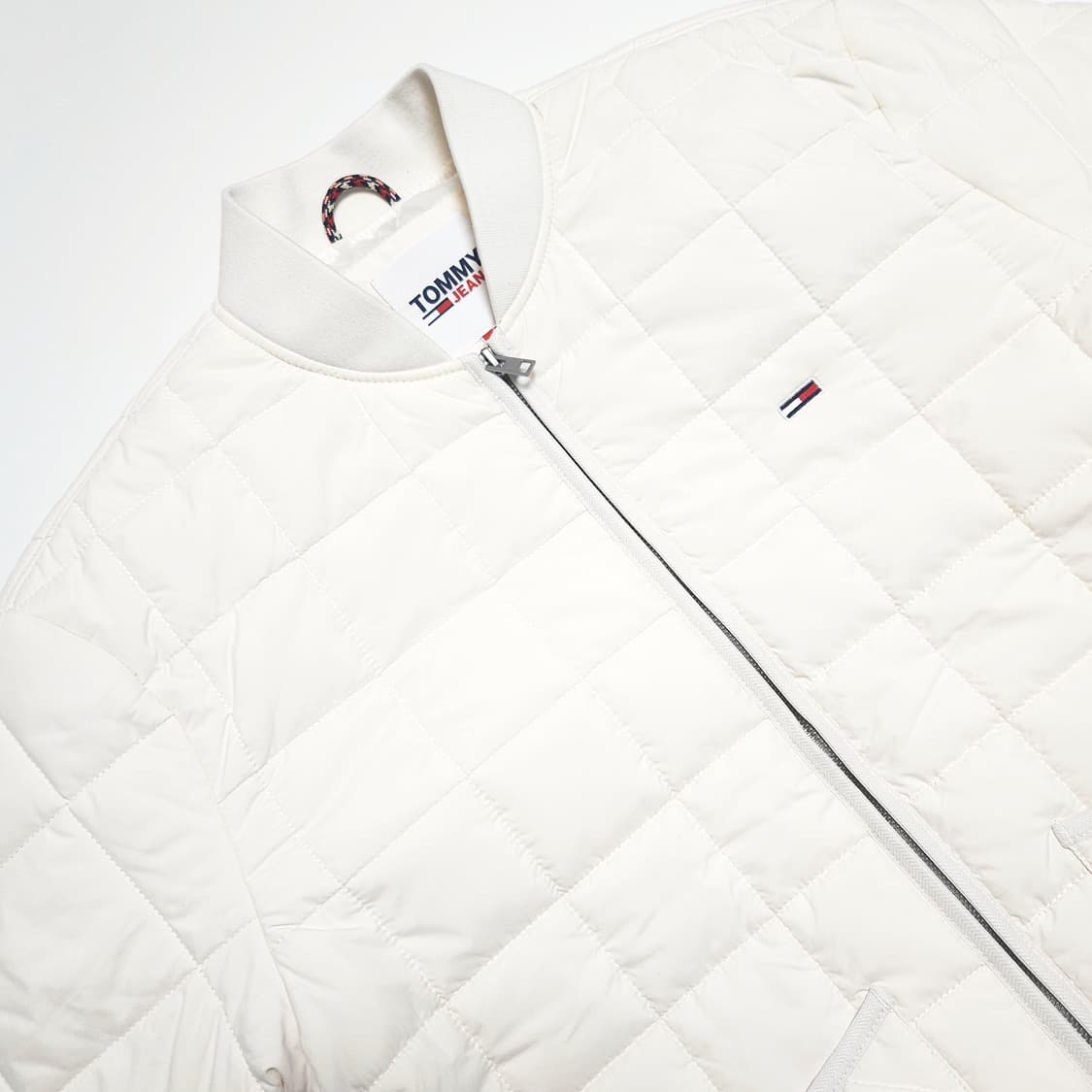 타미 진스 퀄팅 봄버 경량 패딩 자켓 오프화이트 상품이미지4