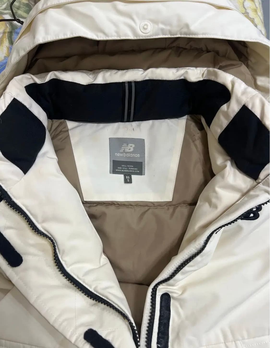 뉴발란스 여성 아이보리 덕다운패딩점퍼 패트롤숏패딩 상품이미지5