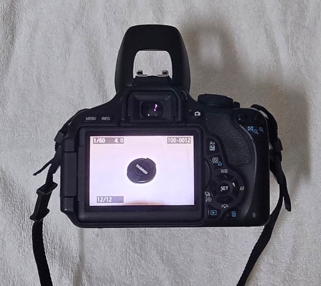 캐논 DSLR 600d 카메라와 탐론 17-50mm 렌즈 팝니다. 상품이미지7