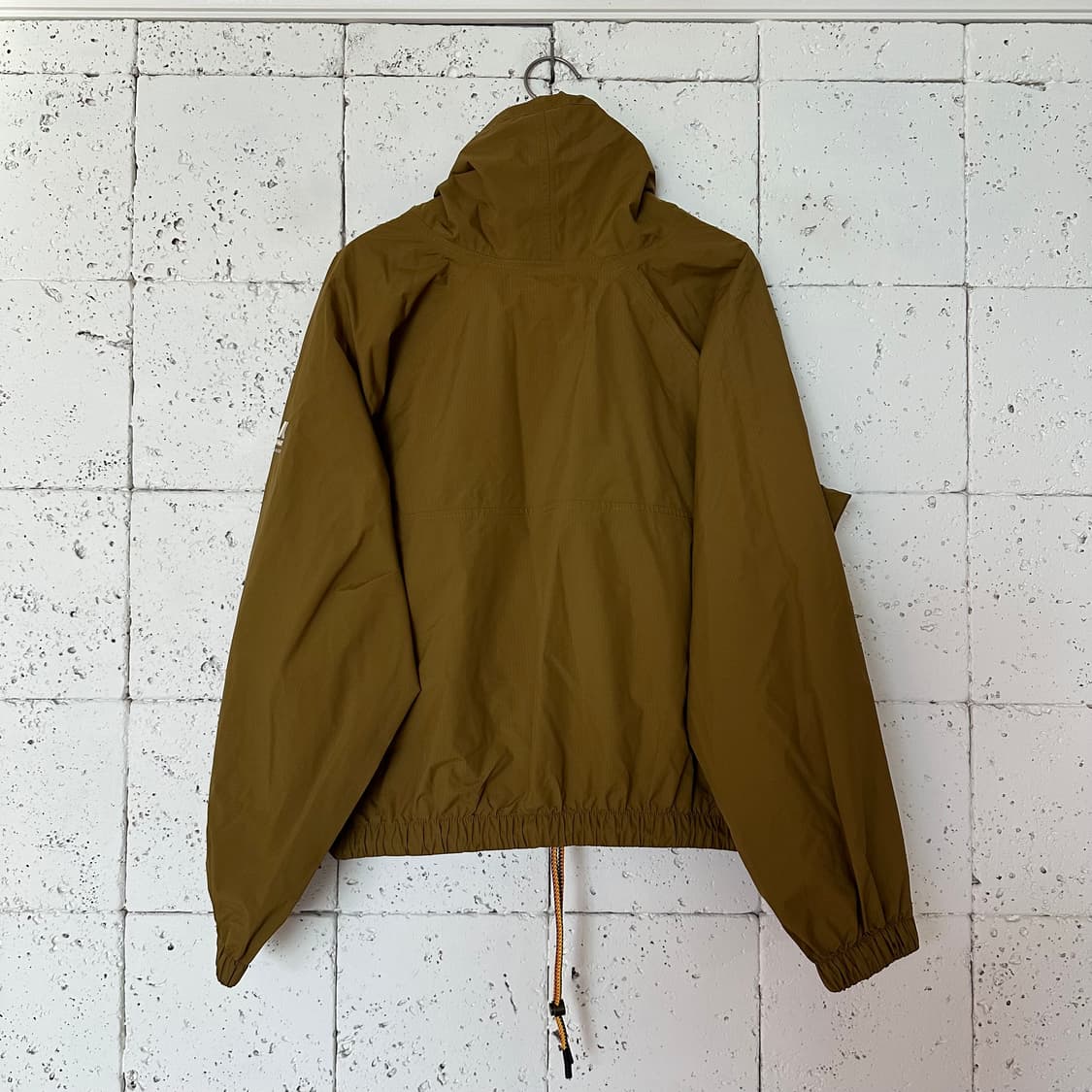 우먼S 까웨 x 쉐르 방풍 바람막이 상품이미지5