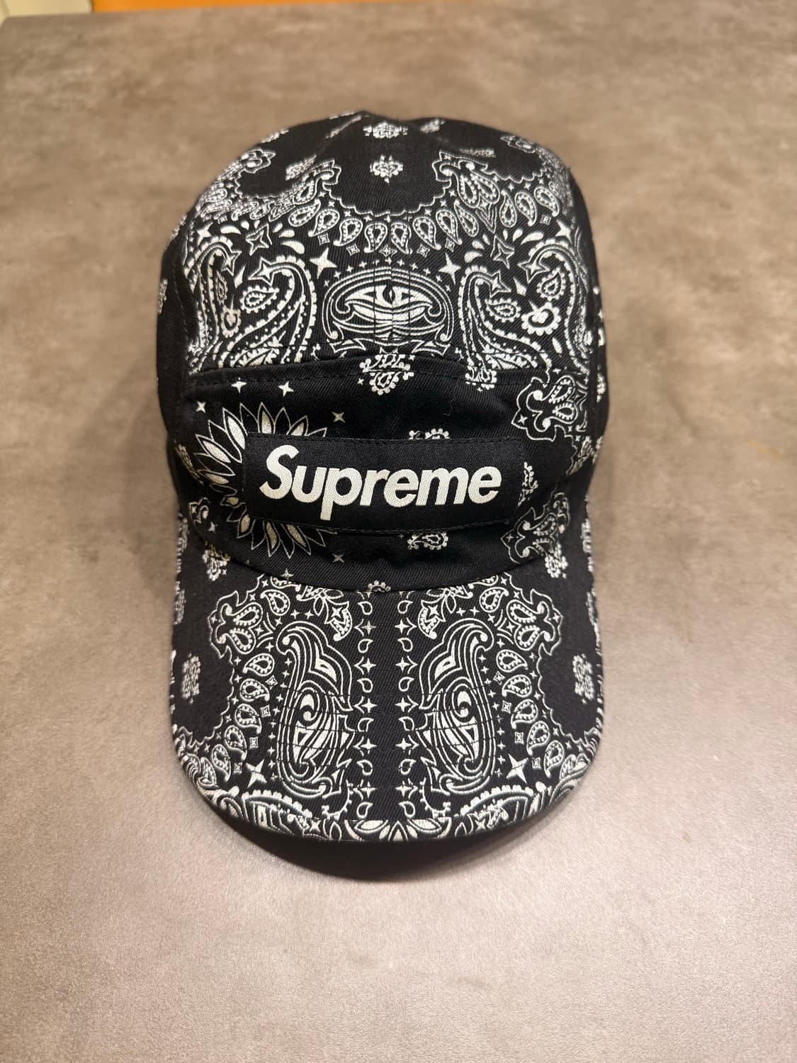 슈프림 반다나캠프캡 상품이미지1