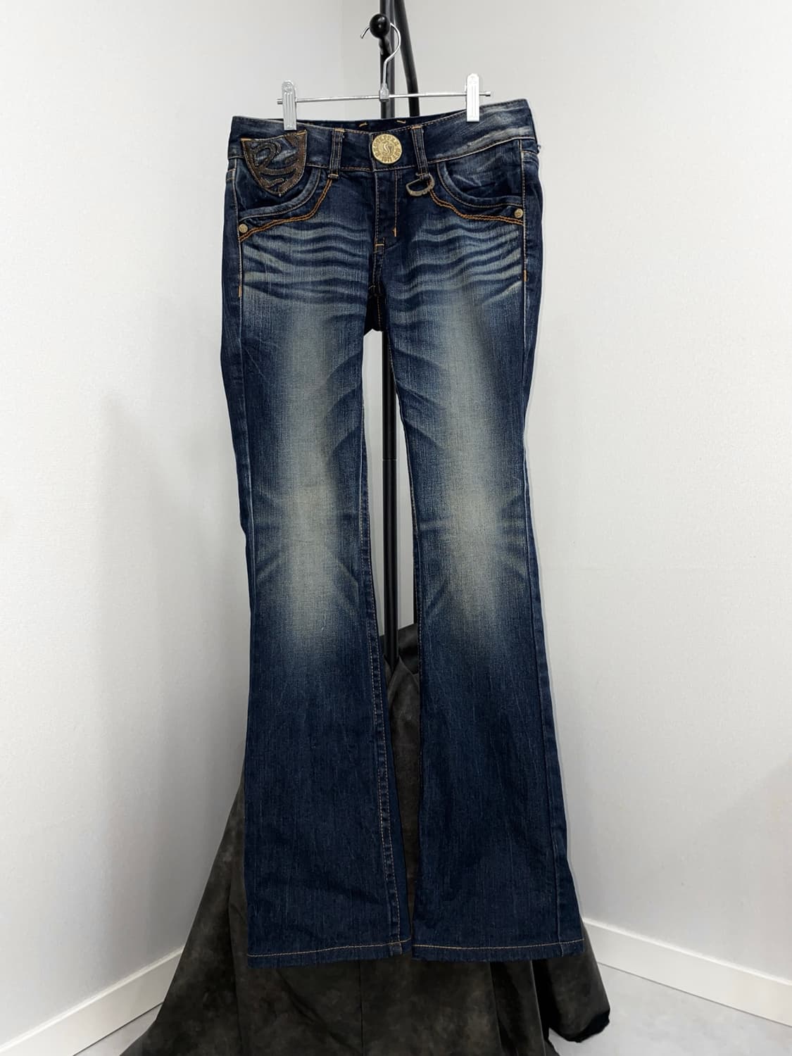 Red Pepper Multi-Zip Low-Rise bootcut 상품이미지3