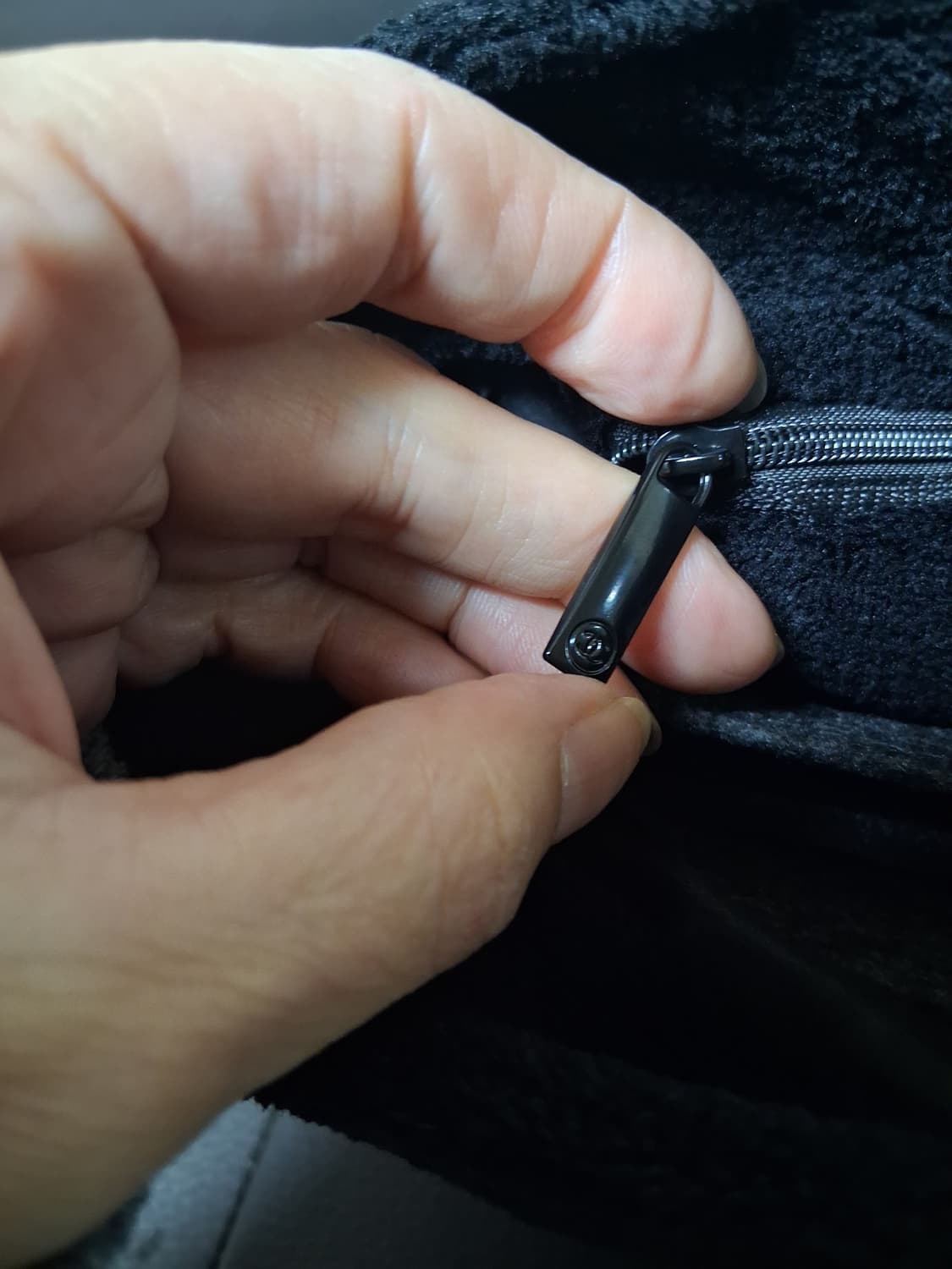 샤넬 프리시전 크로스 숄더백 상품이미지5