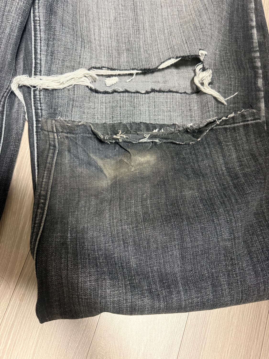 제이디드 런던 Black Eroded XL Colossus Jeans 상품이미지6