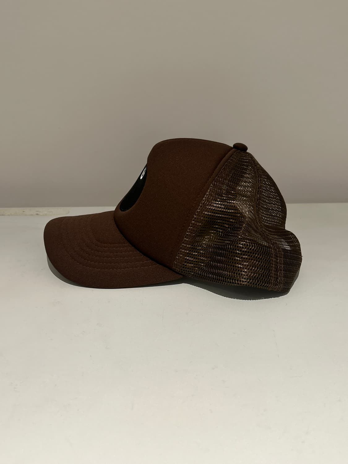 8 ball trucker  cap brown 상품이미지2